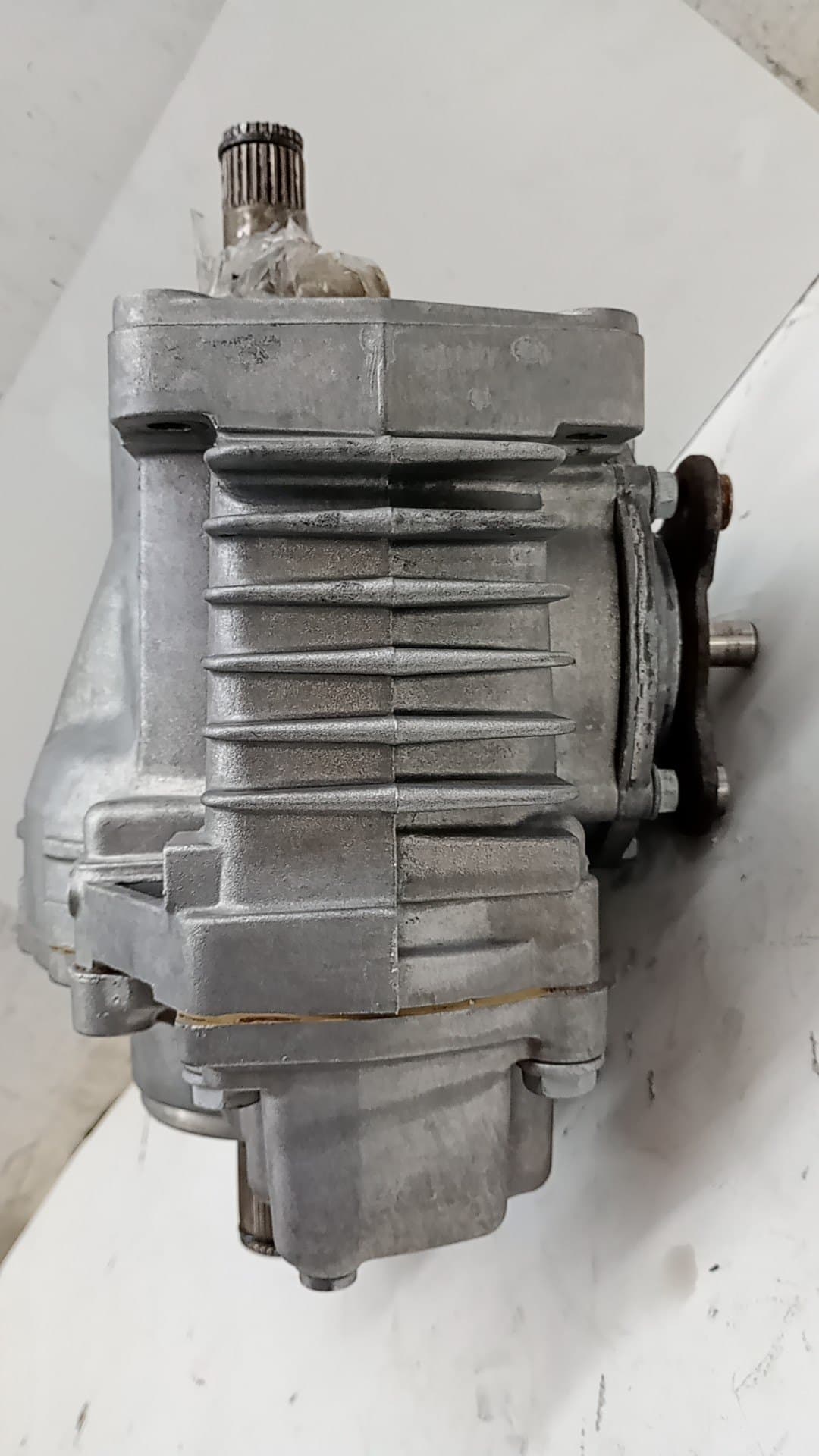 Caja transfer VOLKSWAGEN TIGUAN (AX1)