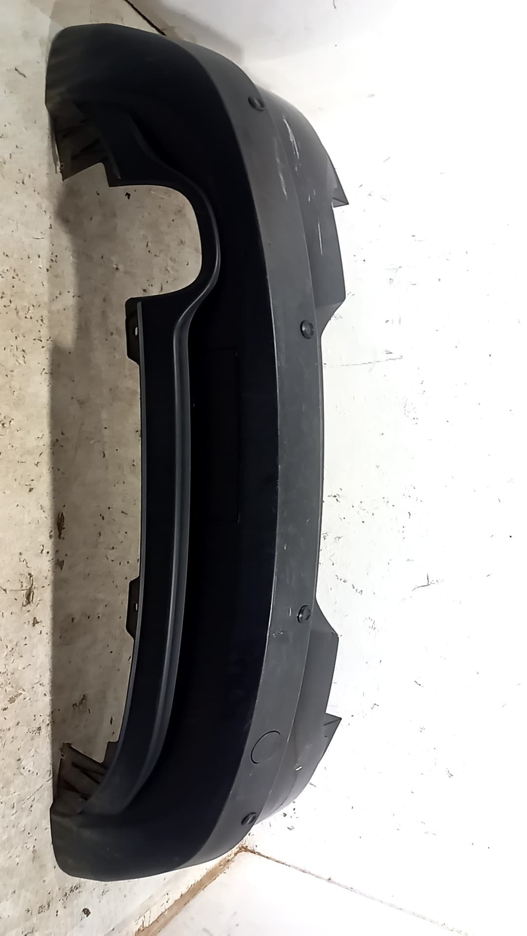Paragolpes trasero VOLKSWAGEN TIGUAN (AX1) 4