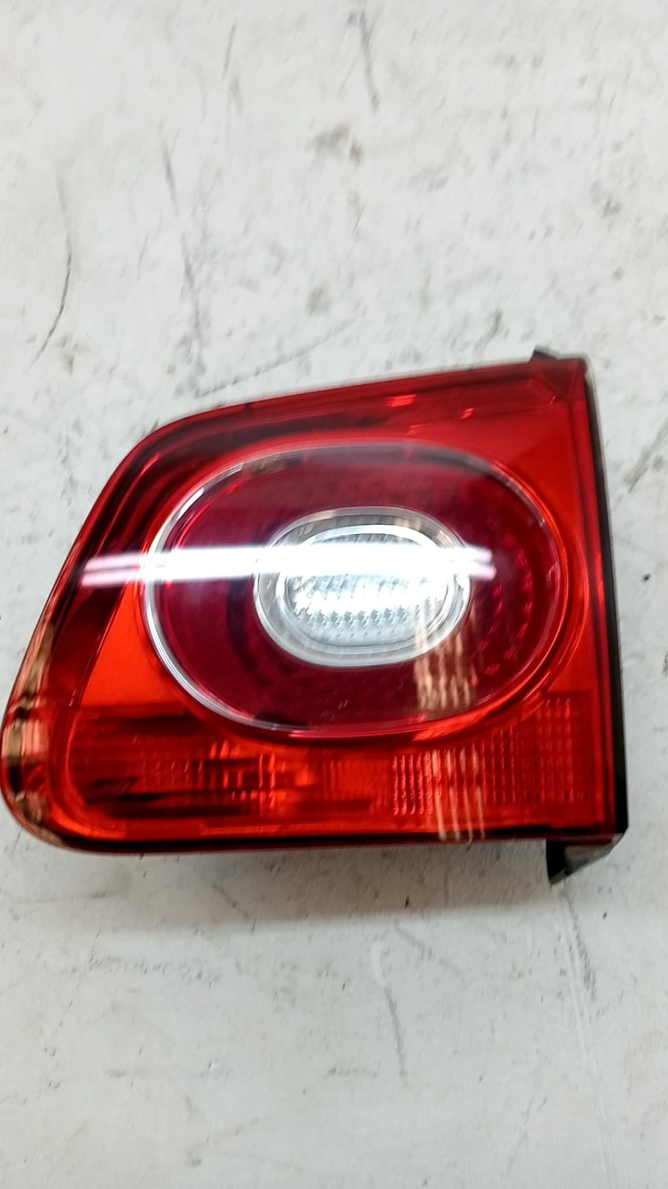 Piloto trasero derecho interior VOLKSWAGEN TIGUAN (AX1)