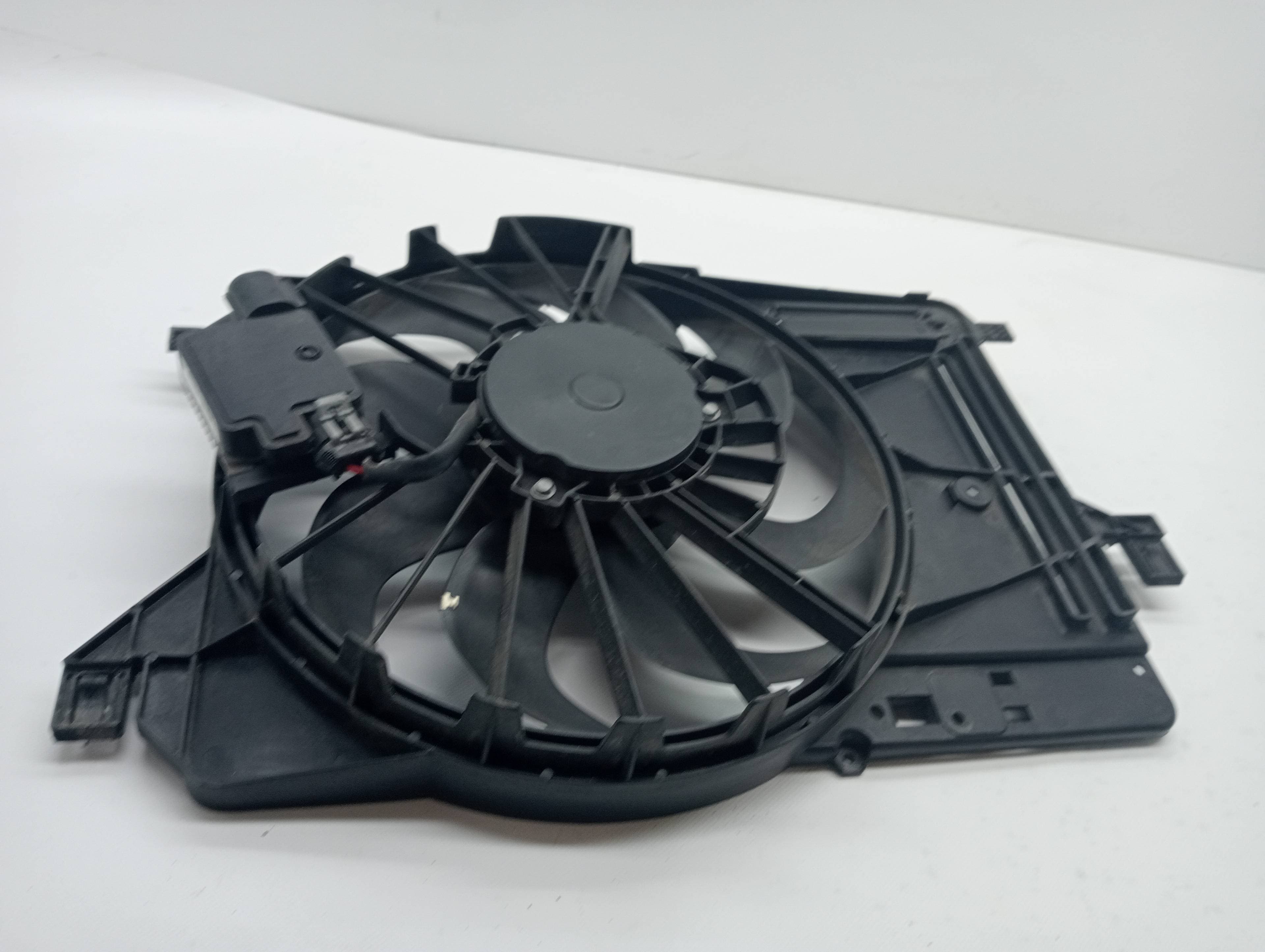 Electroventilador FORD FOCUS TURN 3