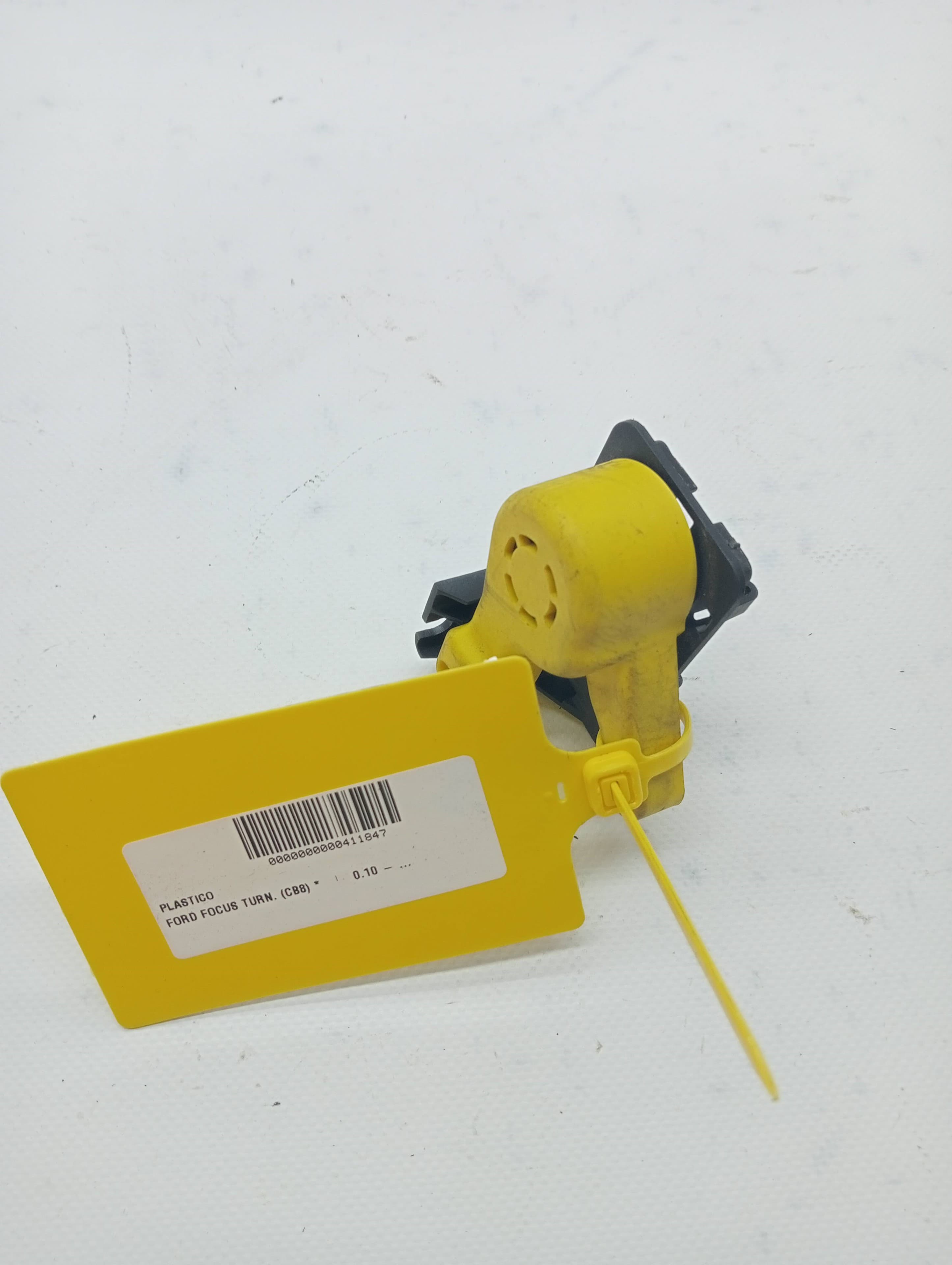 Plastico FORD FOCUS TURN
