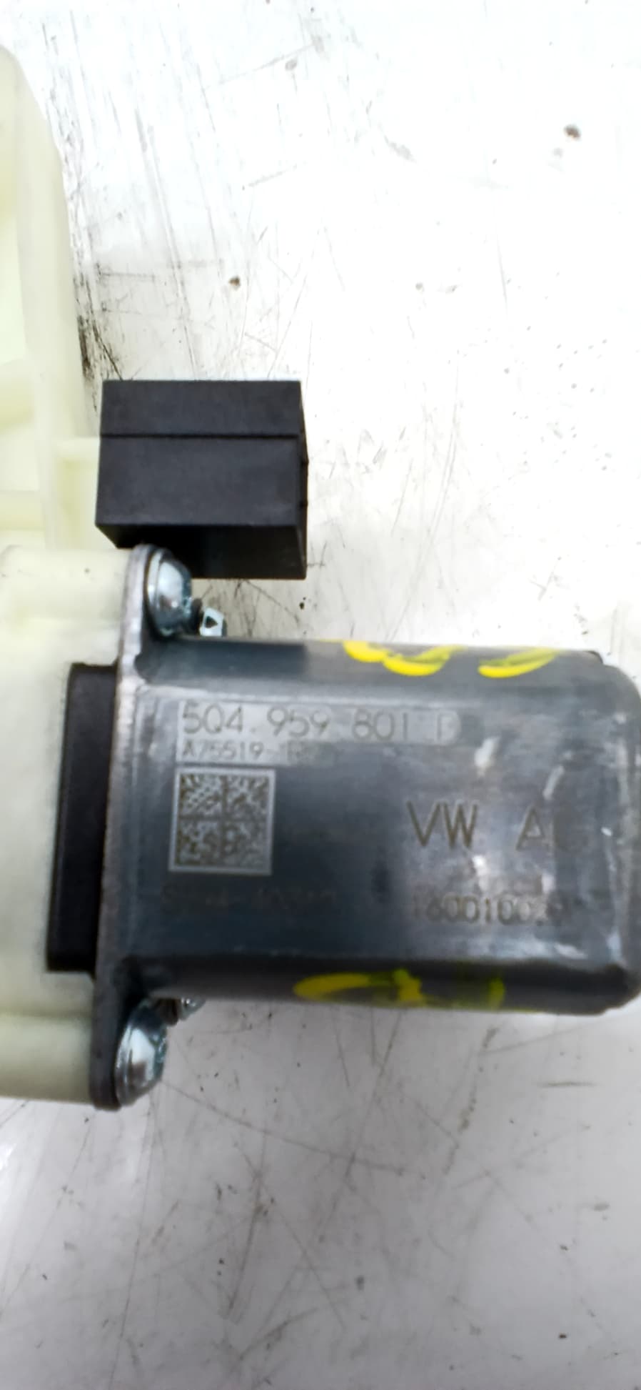 Motor elevalunas trasero derecho VOLKSWAGEN PASSAT 2