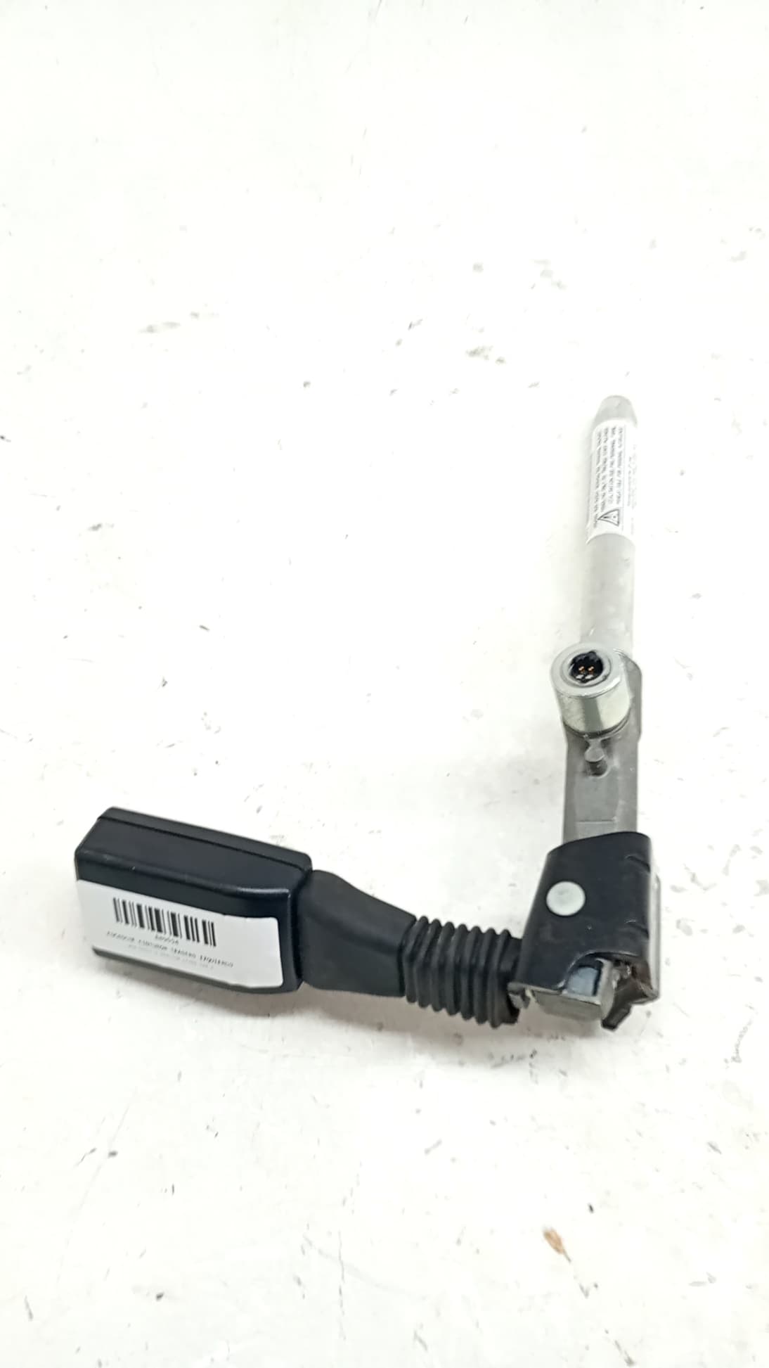 Enganche cinturon trasero izquierdo BMW SERIE 3 BERLINA (E46)