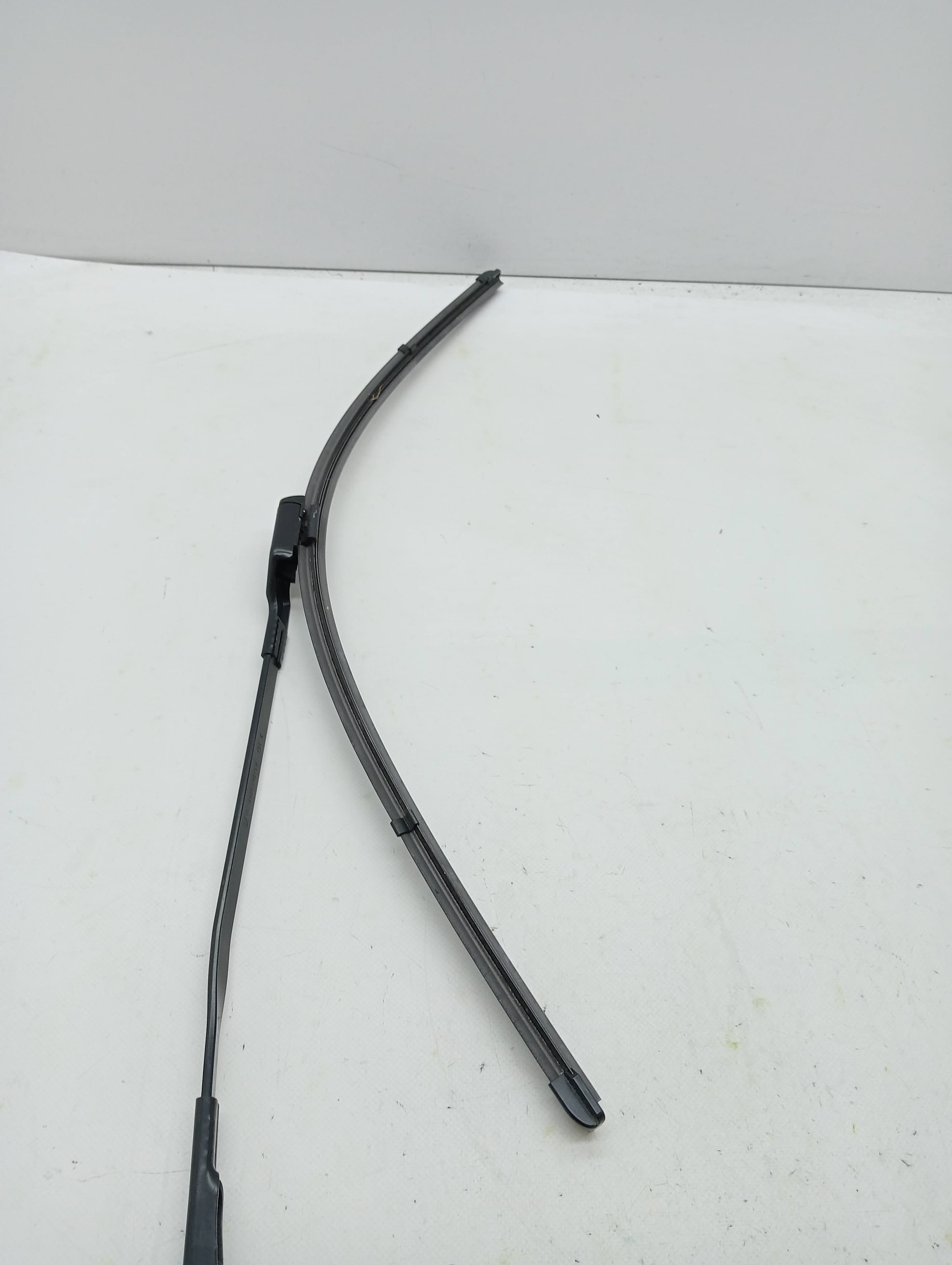 Brazo limpia delantero izquierdo OPEL ASTRA K LIM 2