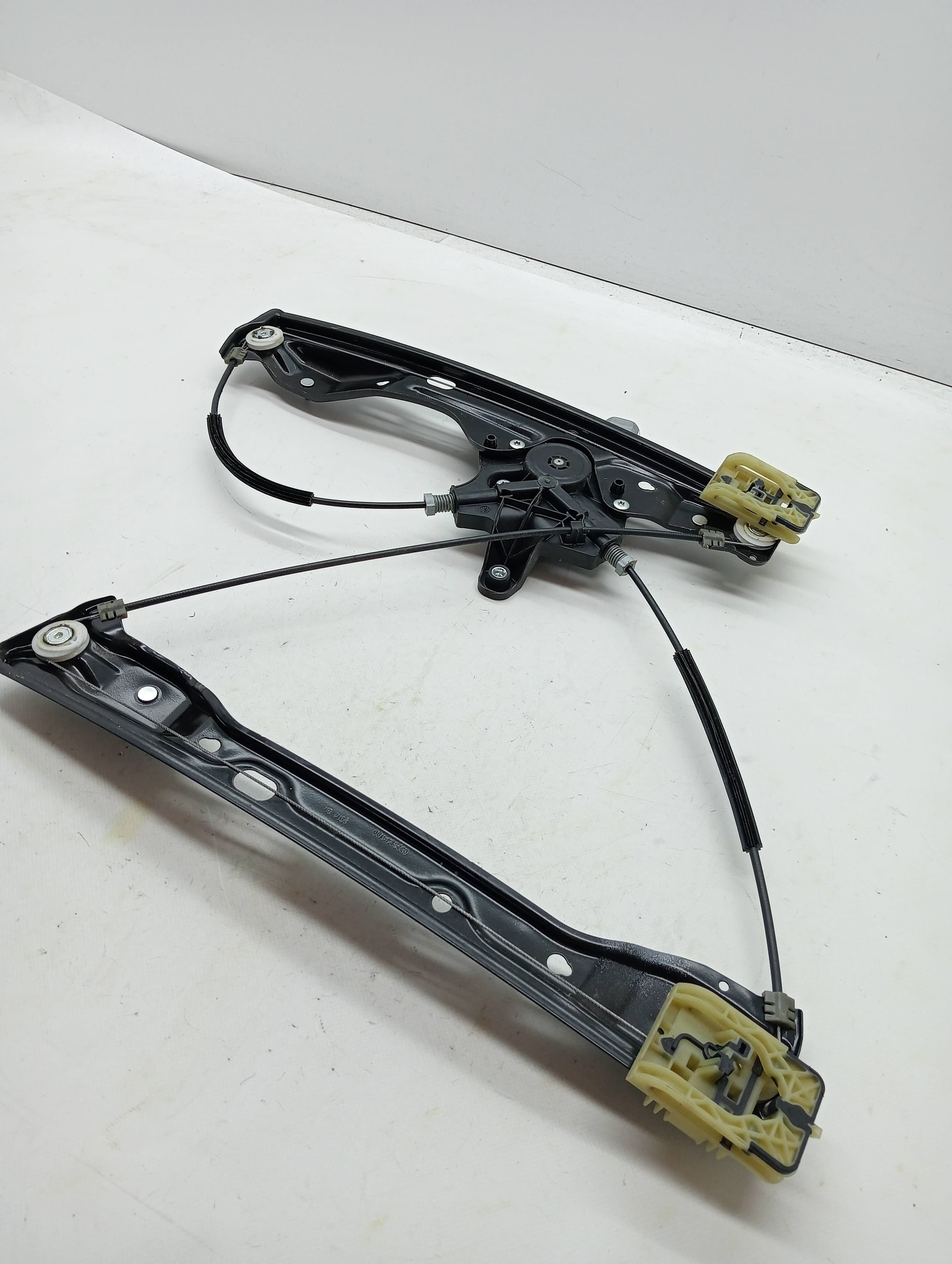 Elevalunas delantero izquierdo OPEL ASTRA K LIM 2