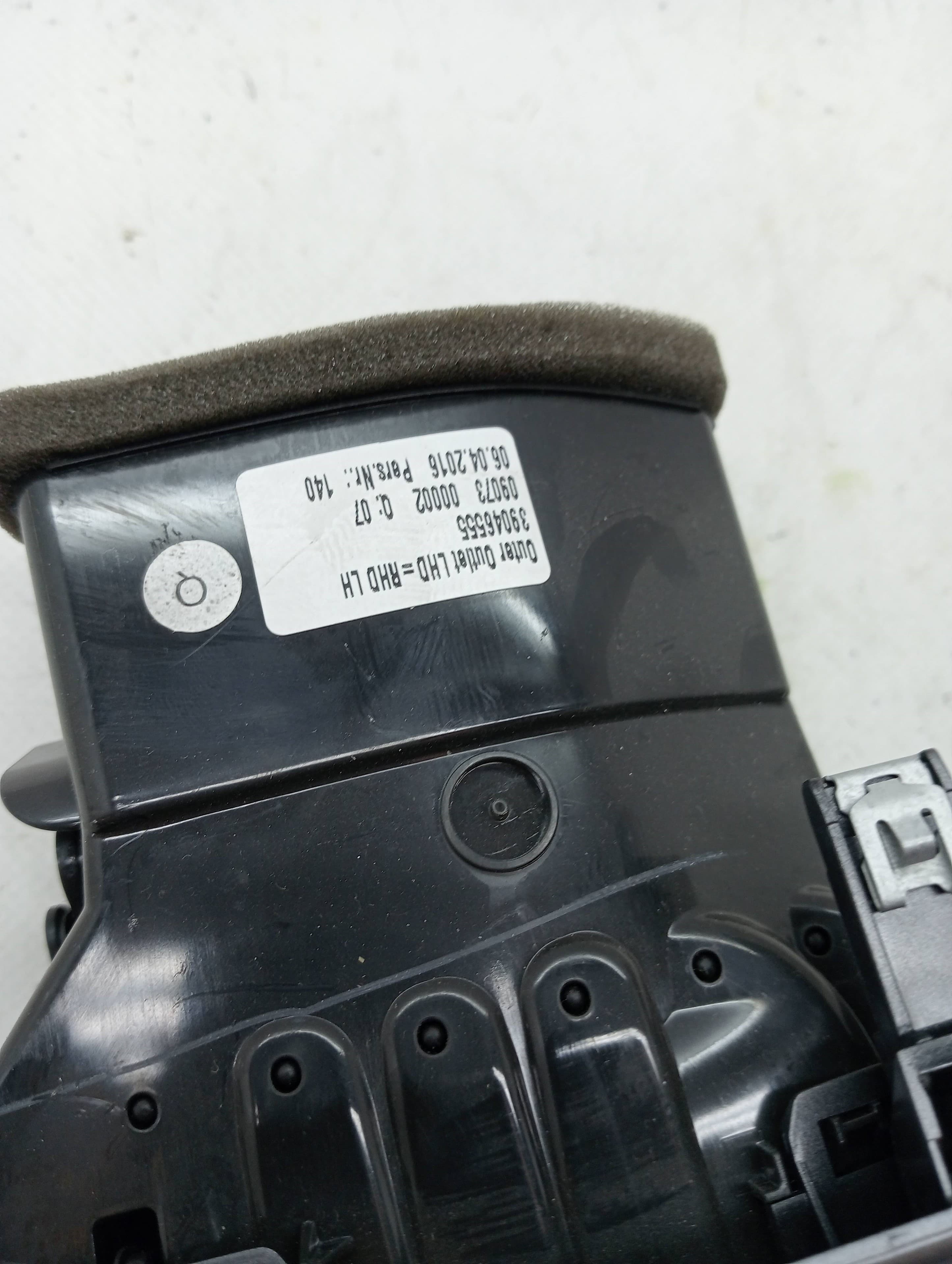 Recambio OPEL ASTRA K LIM ref. 39046555 3