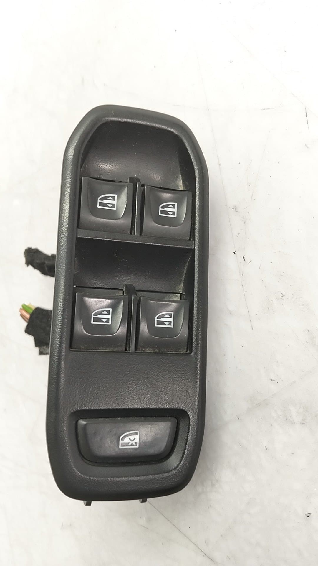 Mando elevalunas delantero izquierdo DACIA DUSTER