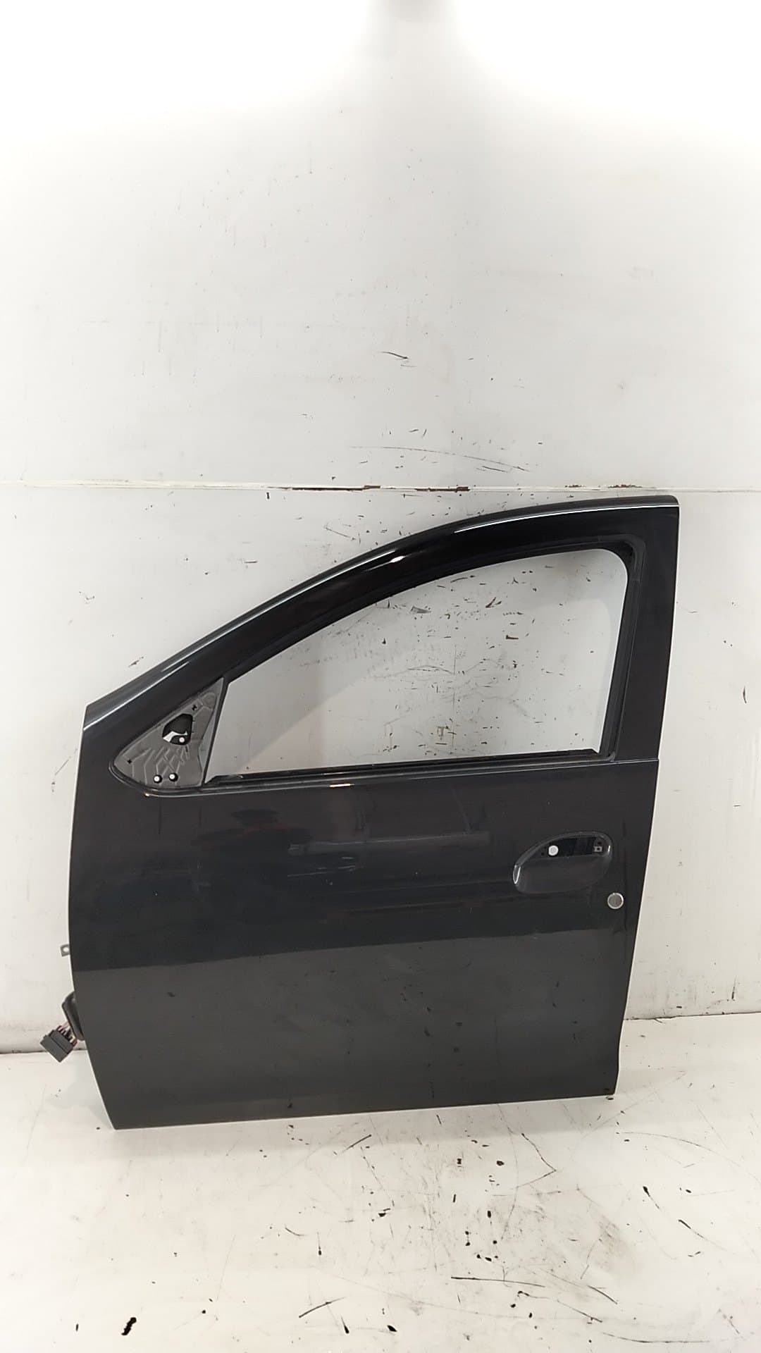 Puerta delantera izquierda DACIA DUSTER