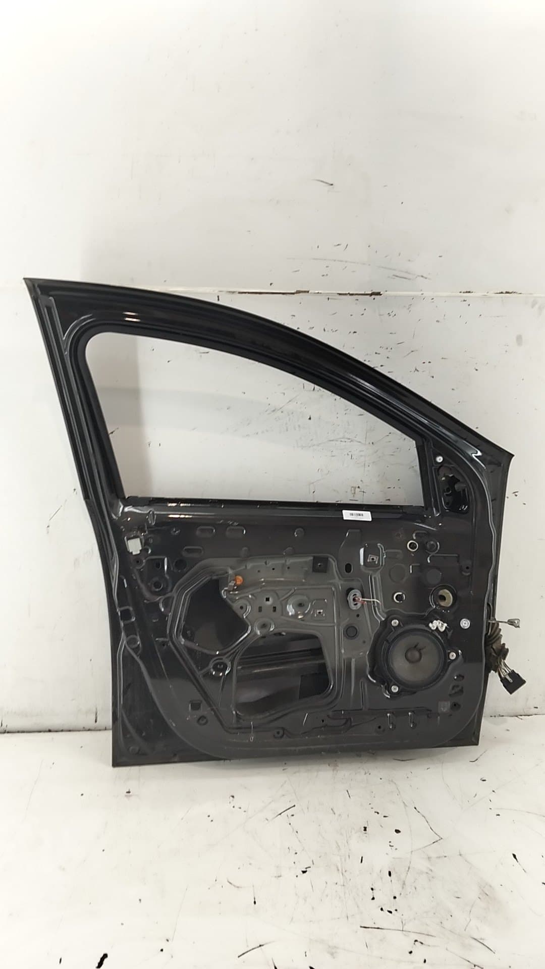 Puerta delantera izquierda DACIA DUSTER 2