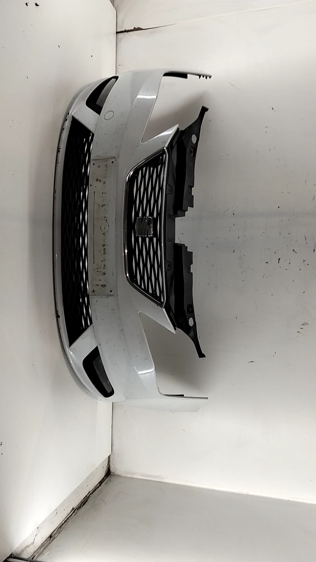 Paragolpes delantero SEAT IBIZA