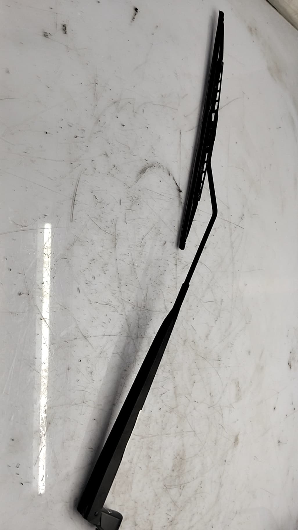 Brazo limpia delantero derecho PEUGEOT 1007 2