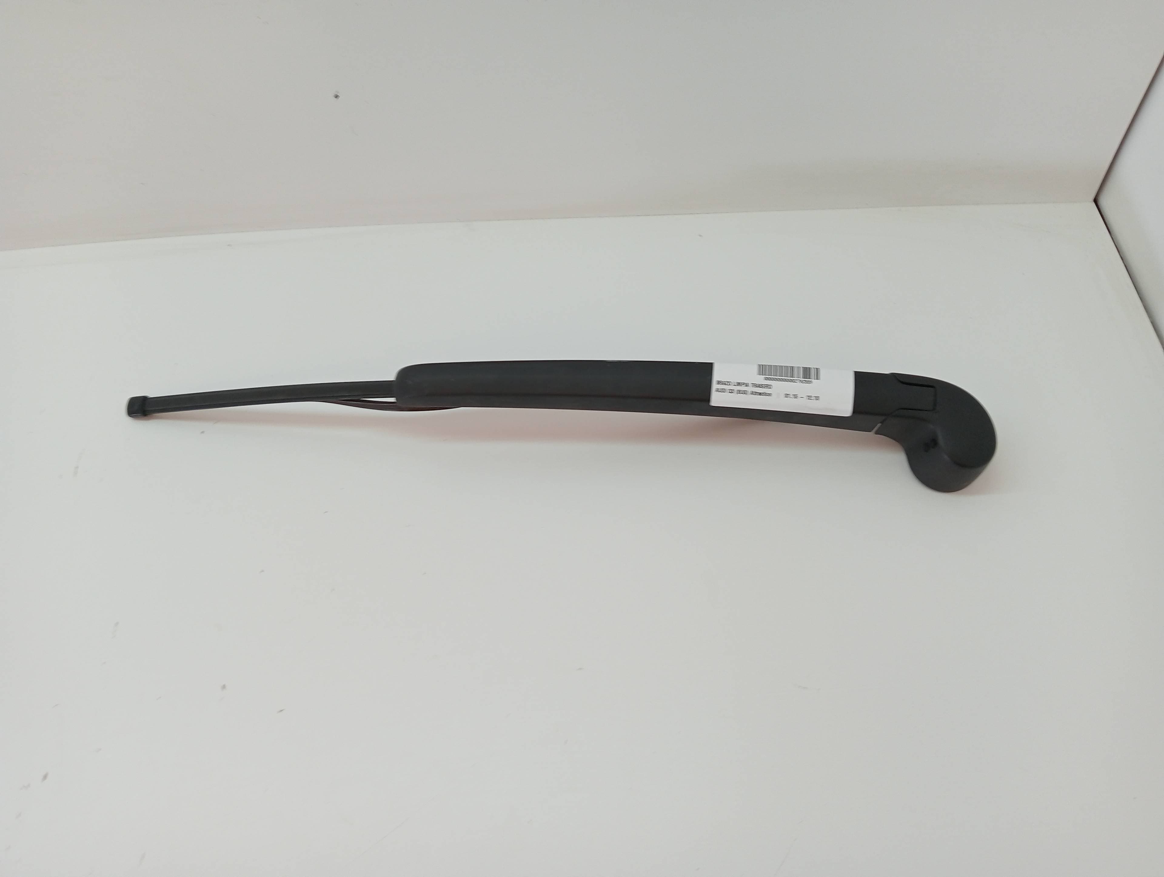 Brazo limpia trasero AUDI Q3 (8UG)