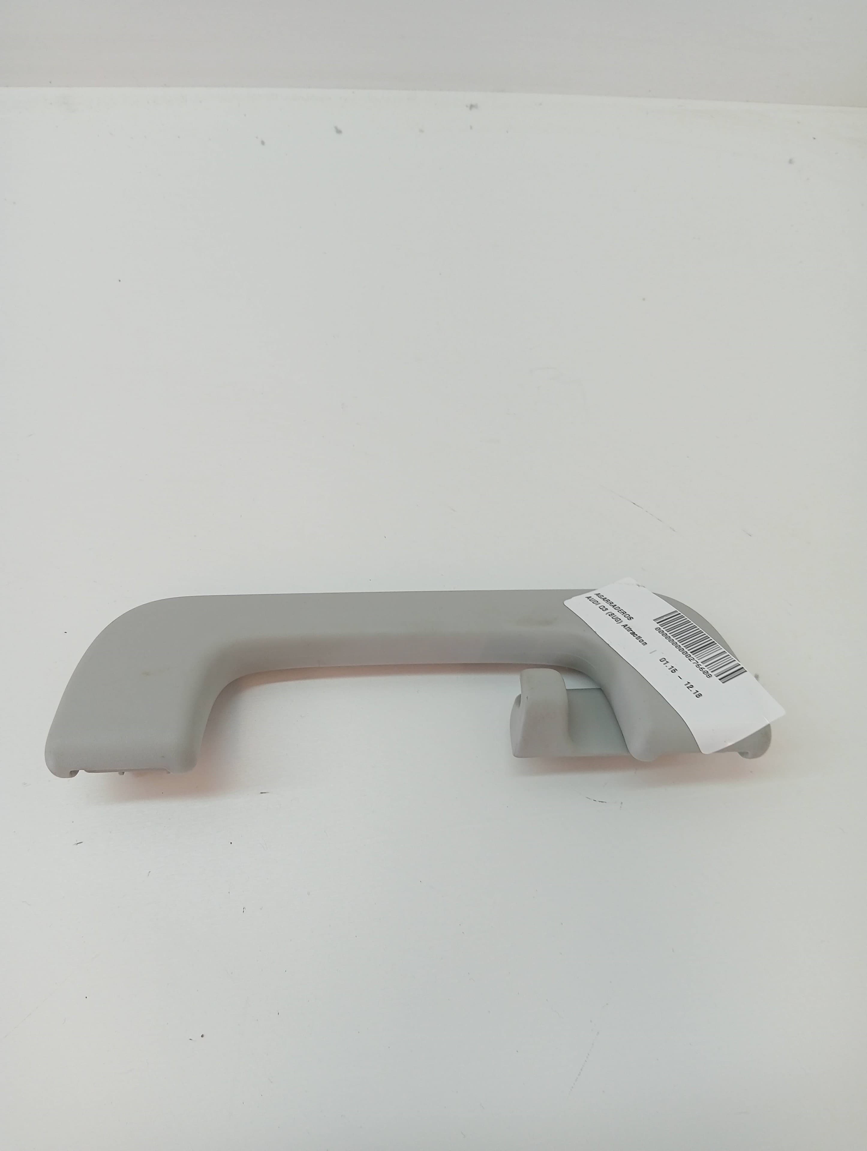 Agarraderos AUDI Q3 (8UG) 2