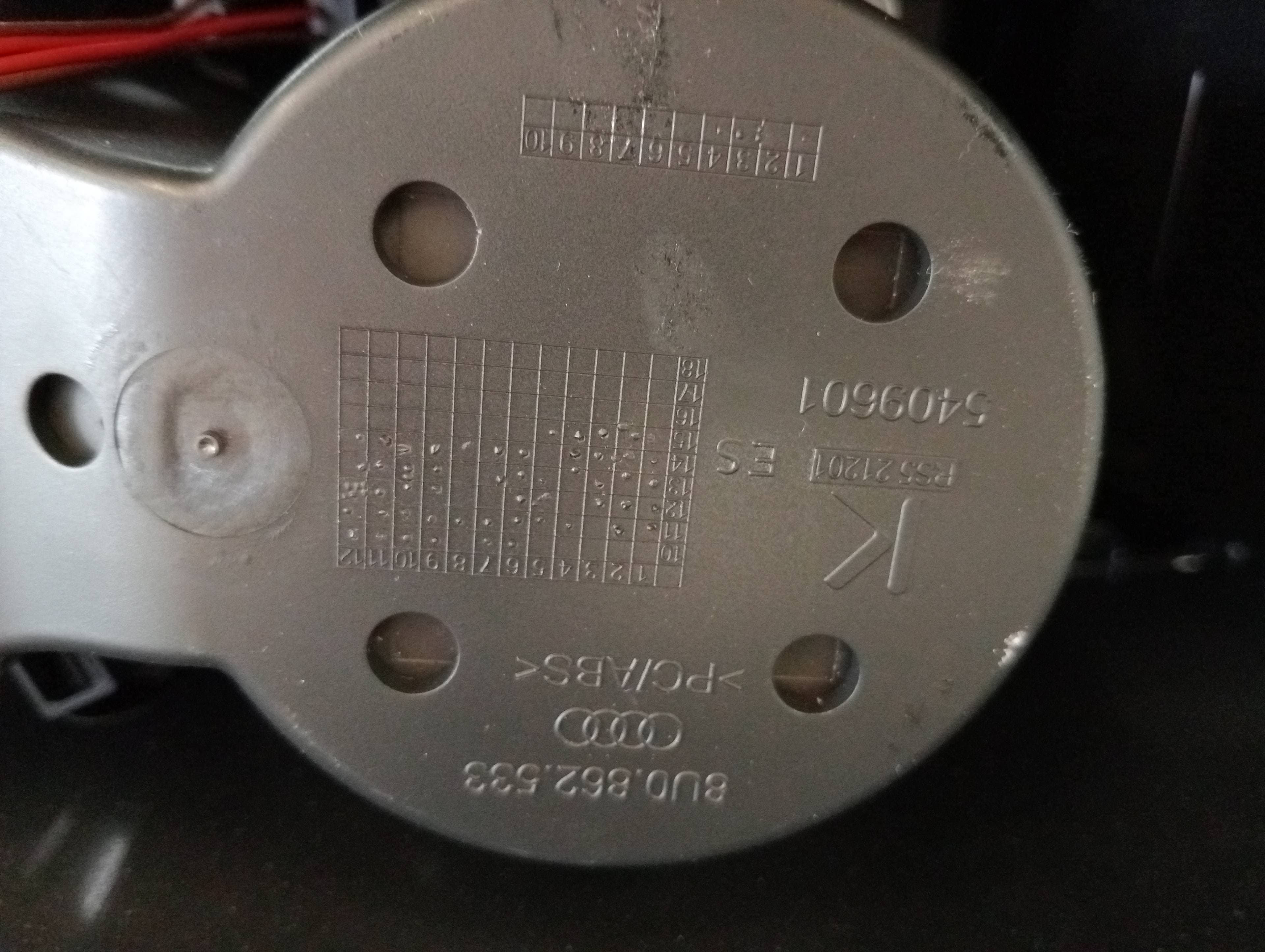 Consola central AUDI Q3 (8UG) 2