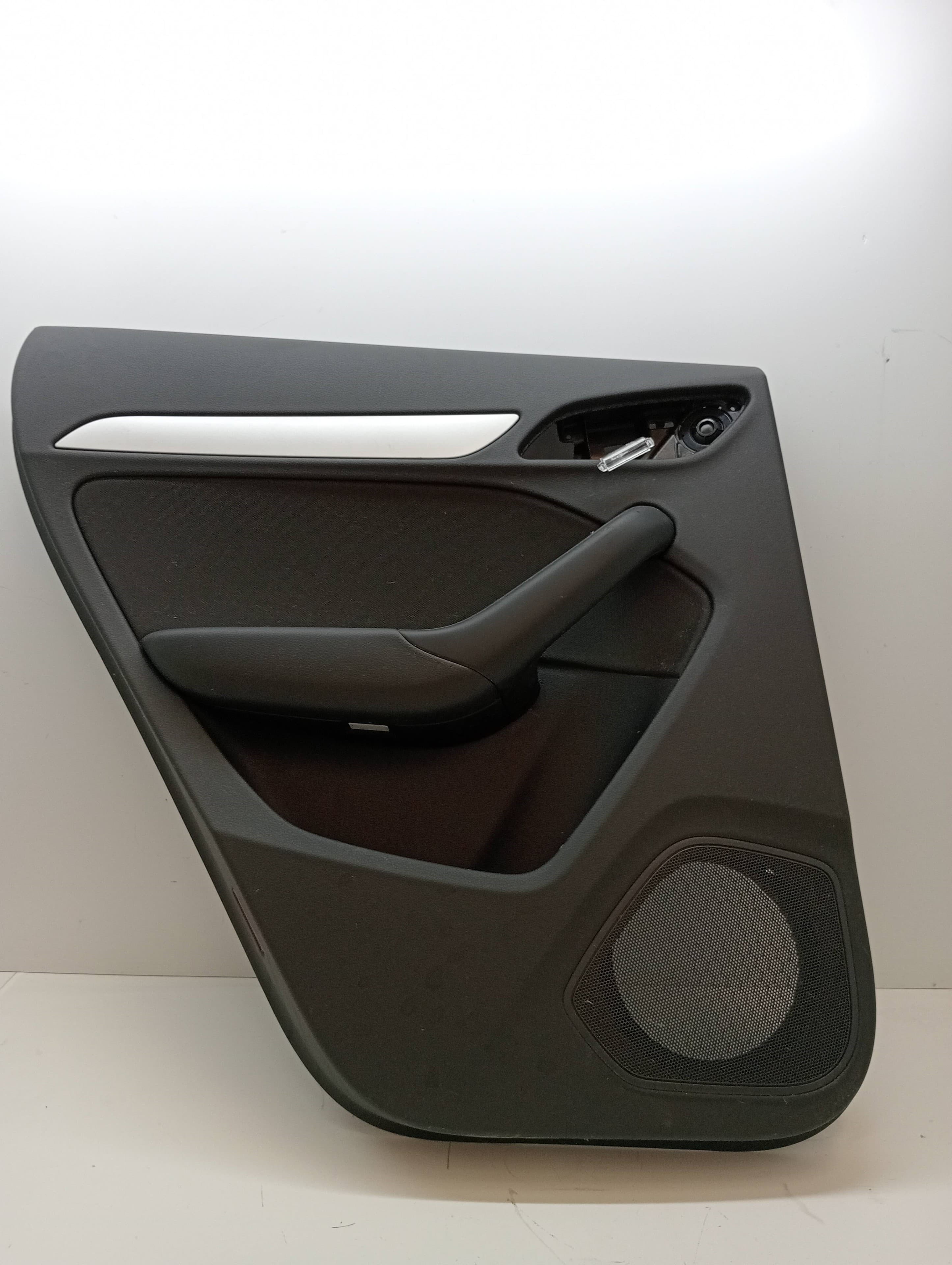 Recambio AUDI Q3 (8UG) ref. 8U0867303