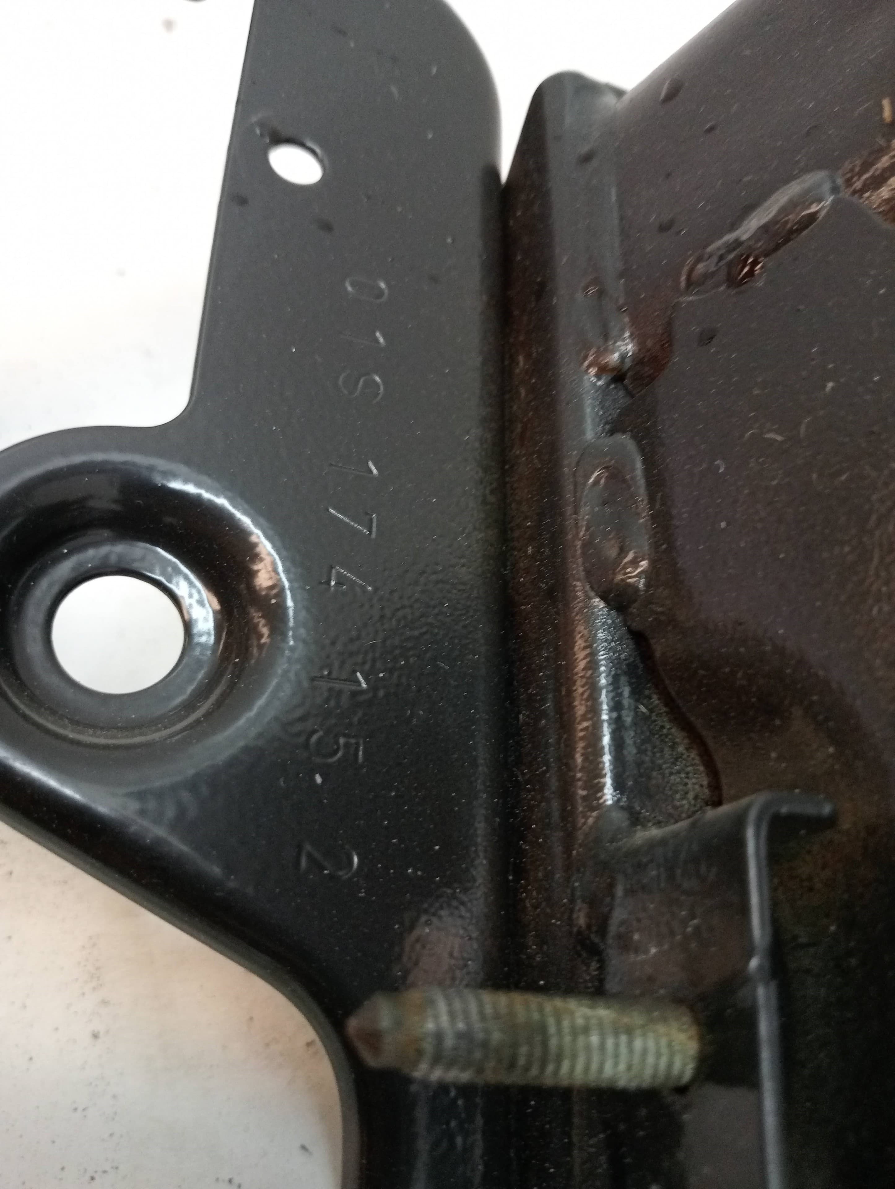 Recambio AUDI Q3 (8UG) ref. 8U1858045G
