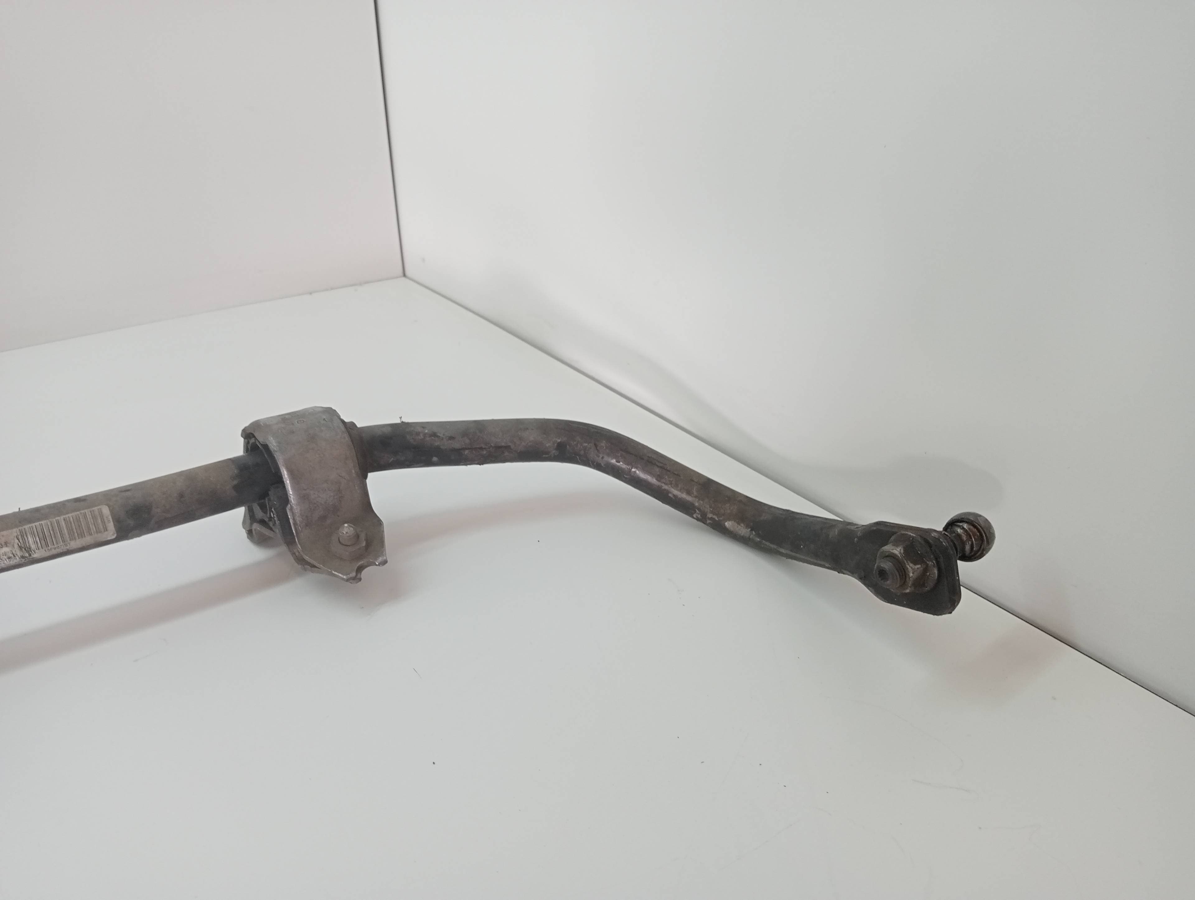 Barra estabilizadora delantera AUDI Q3 (8UG) 2