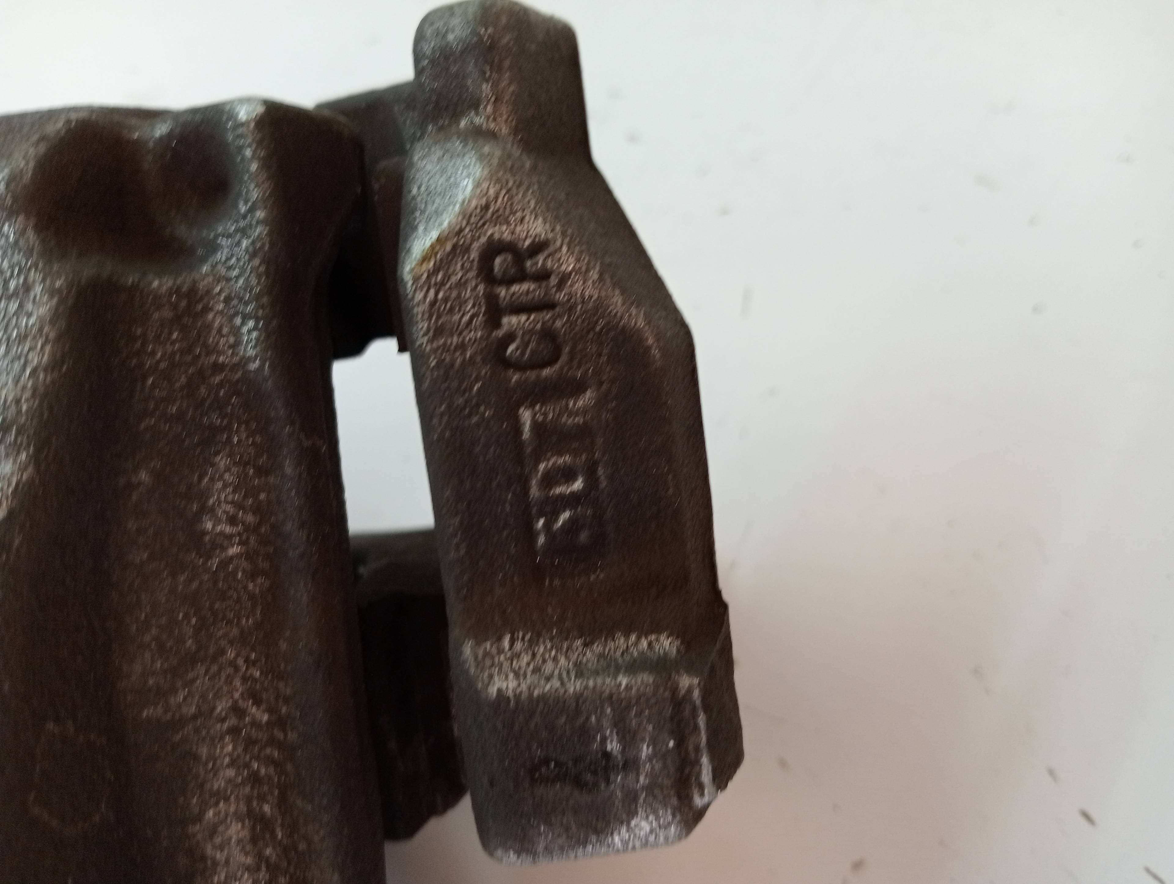 Recambio AUDI Q3 (8UG) ref. 5N0615124 2