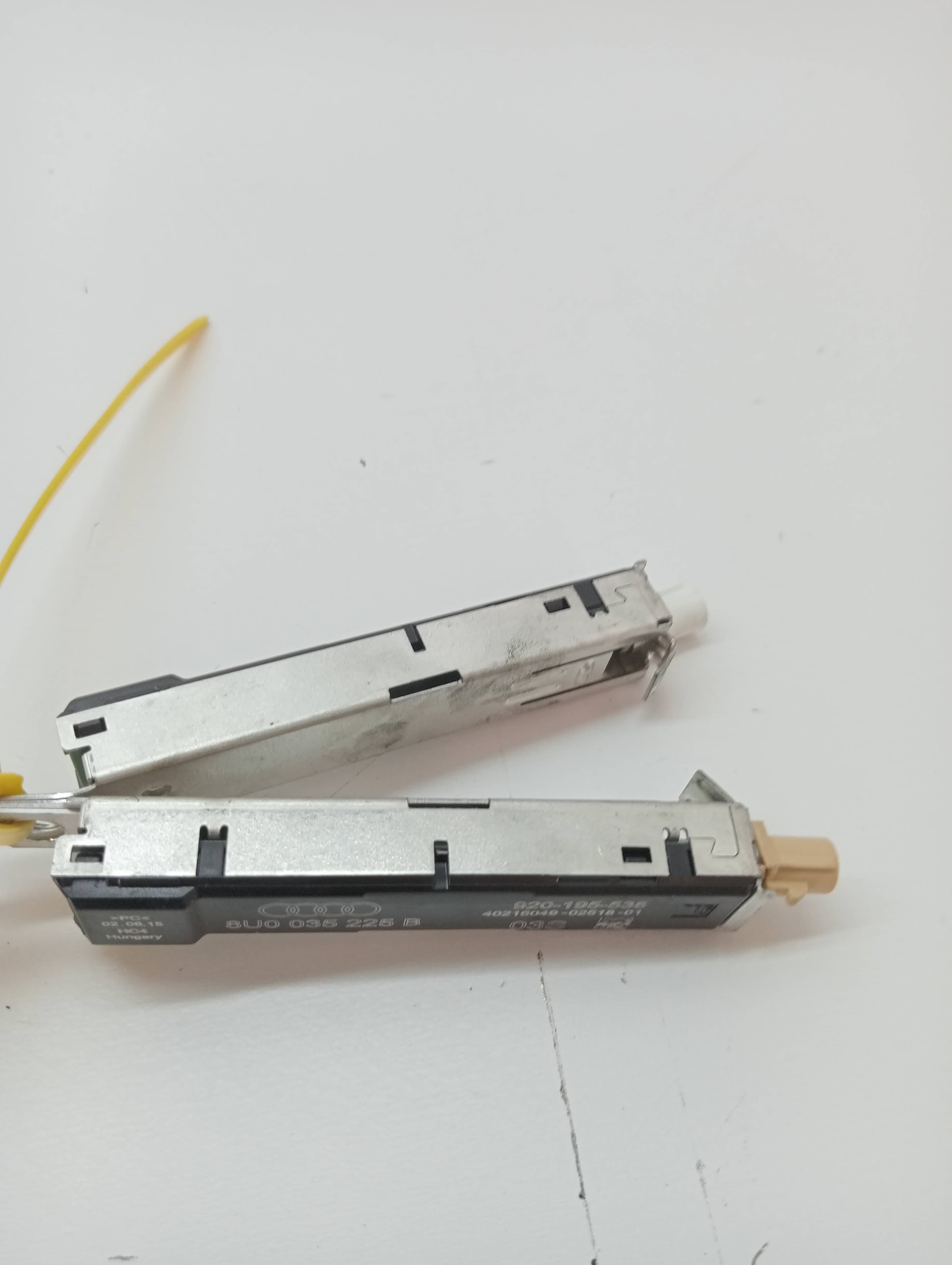 Antena AUDI Q3 (8UG) 3