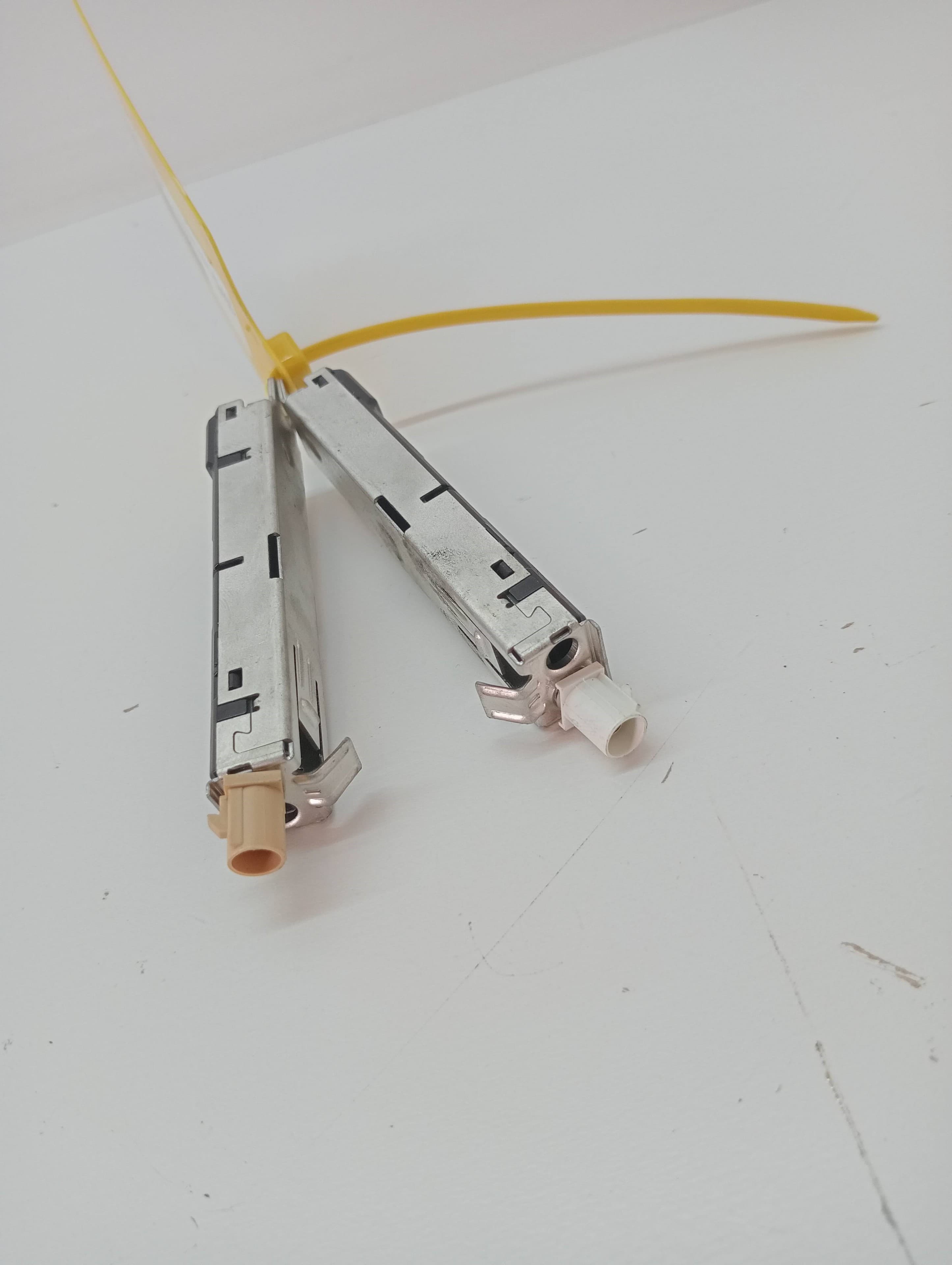Antena AUDI Q3 (8UG) 2
