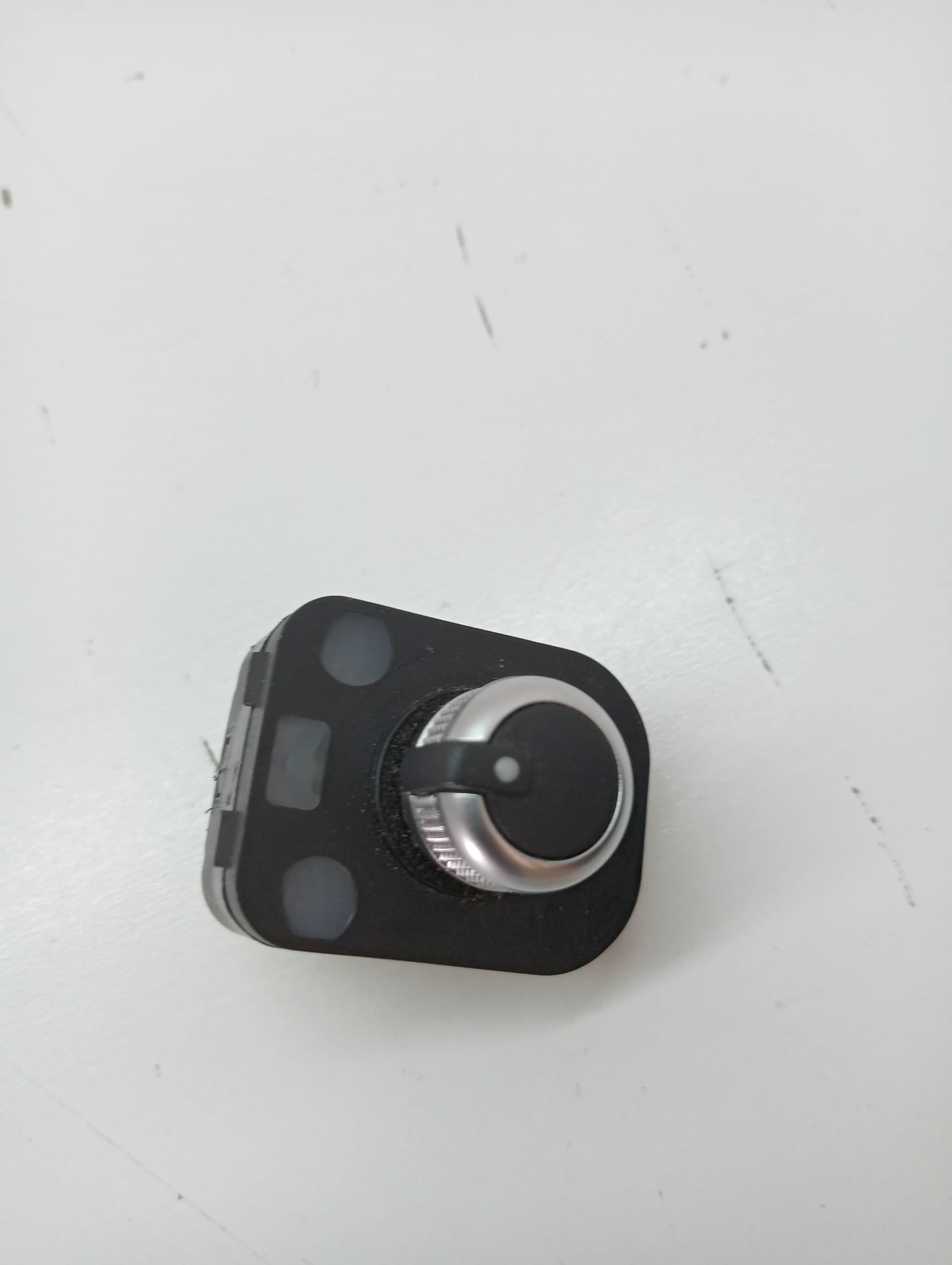 Mando retrovisor AUDI Q3 (8UG)