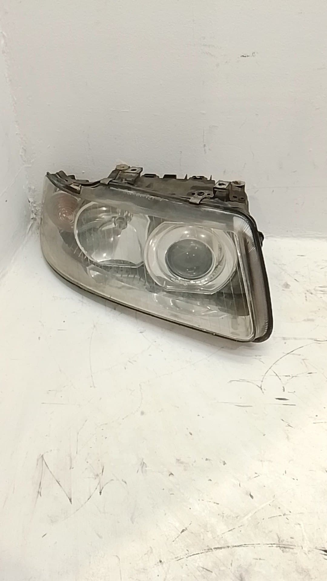 Faro derecho AUDI A3 (8L)