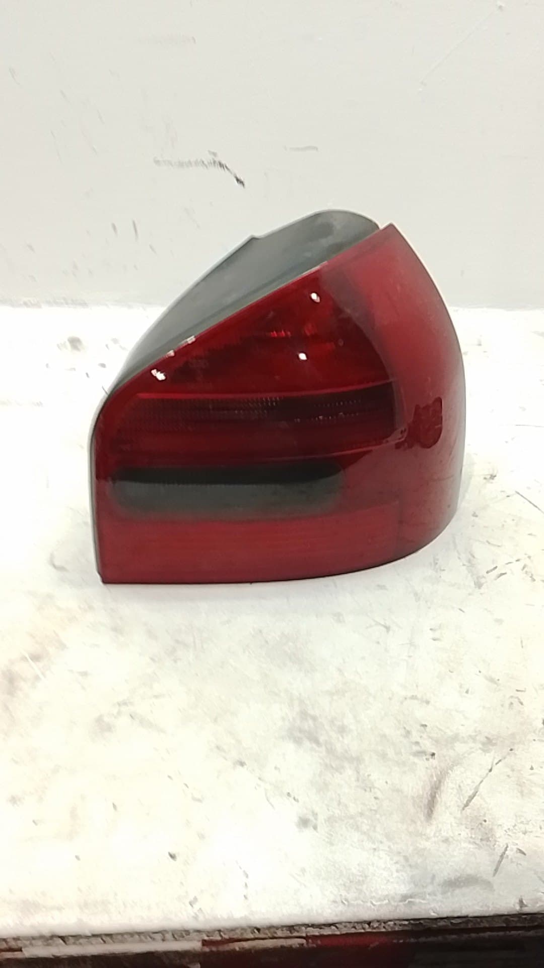 Piloto trasero derecho AUDI A3 (8L)