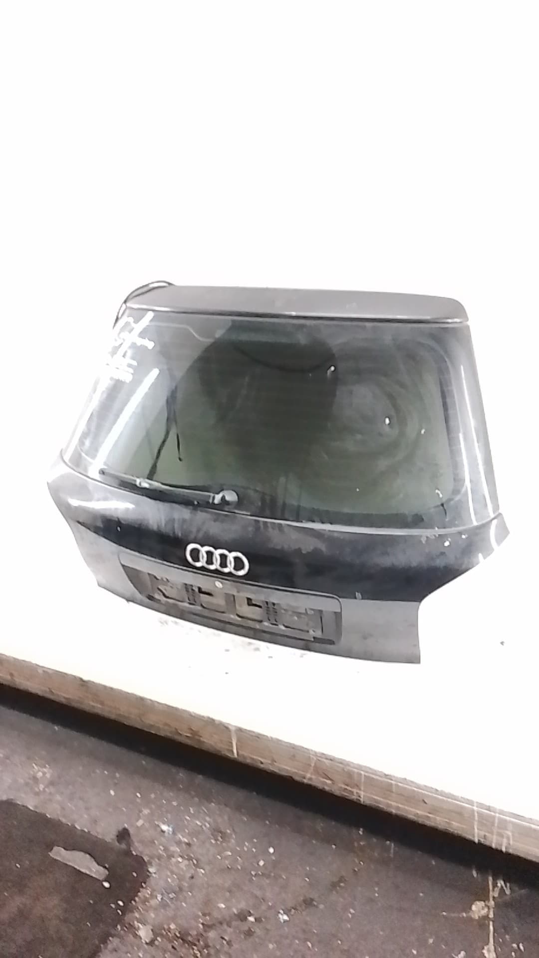 Porton trasero AUDI A3 (8L)
