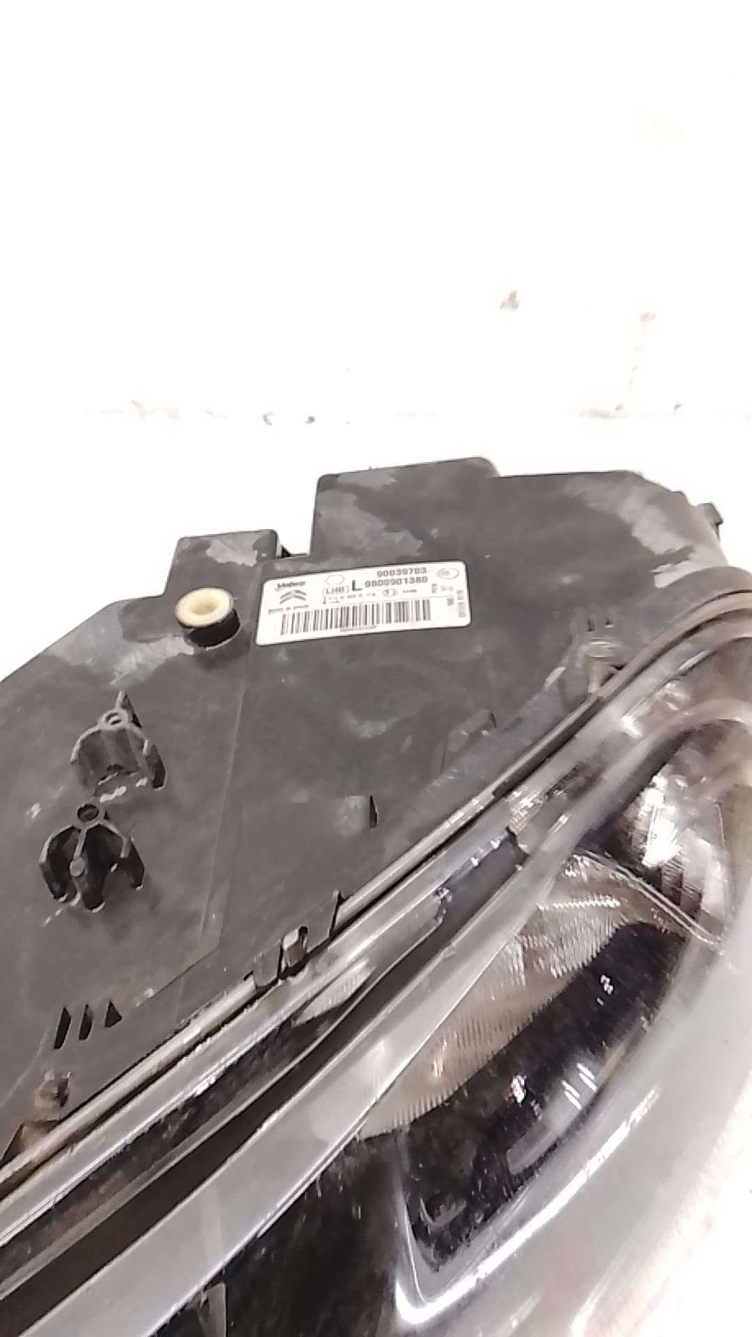 Faro izquierdo CITROEN C4 CACTUS 3