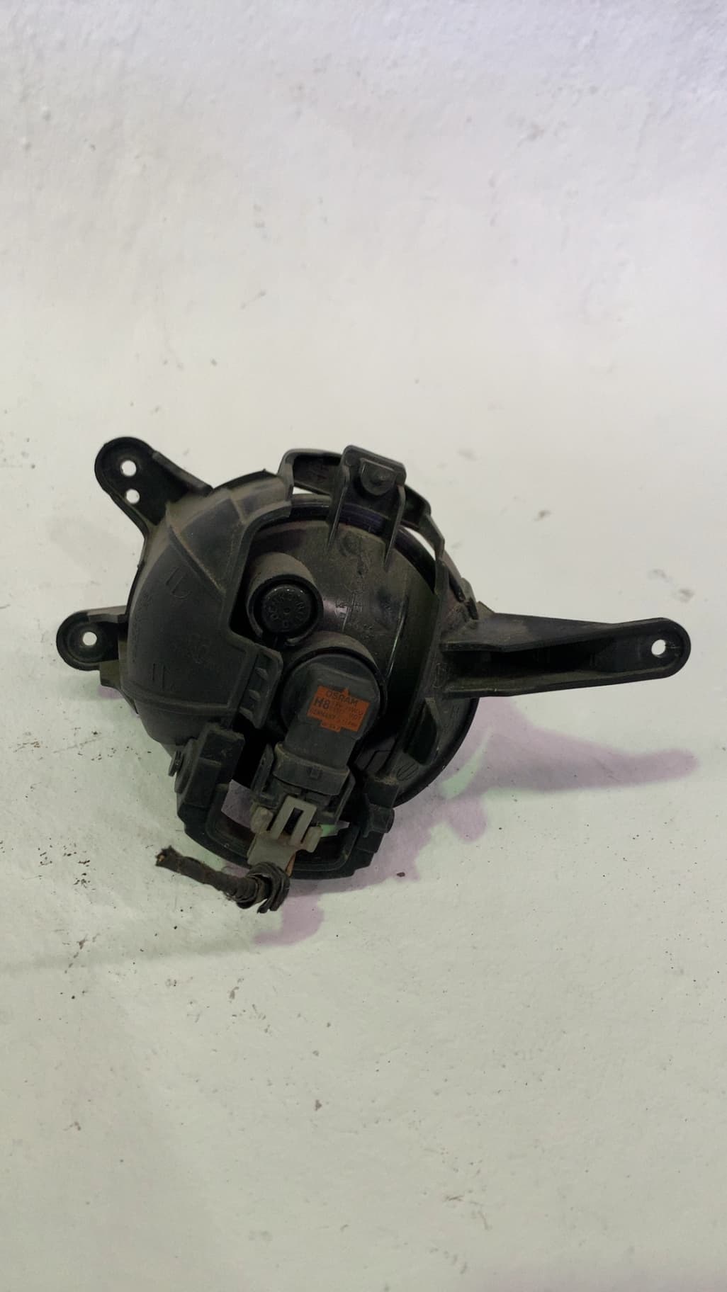 Faro antiniebla derecho CHEVROLET CRUZE 2
