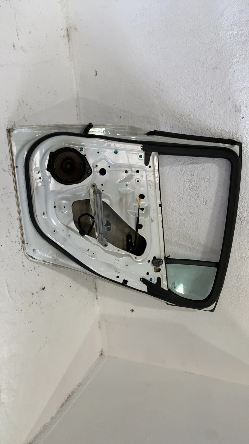Puerta trasera derecha CHEVROLET CRUZE 2