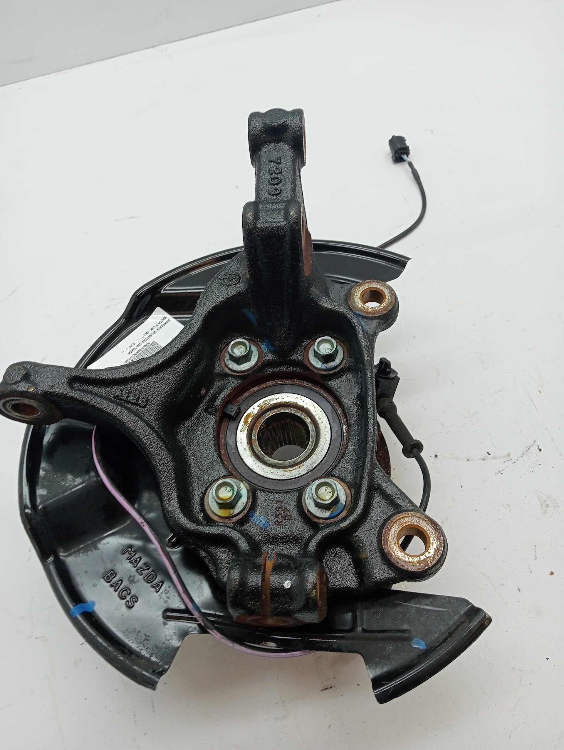 Mangueta delantera izquierda MAZDA 3 (BM, BN)