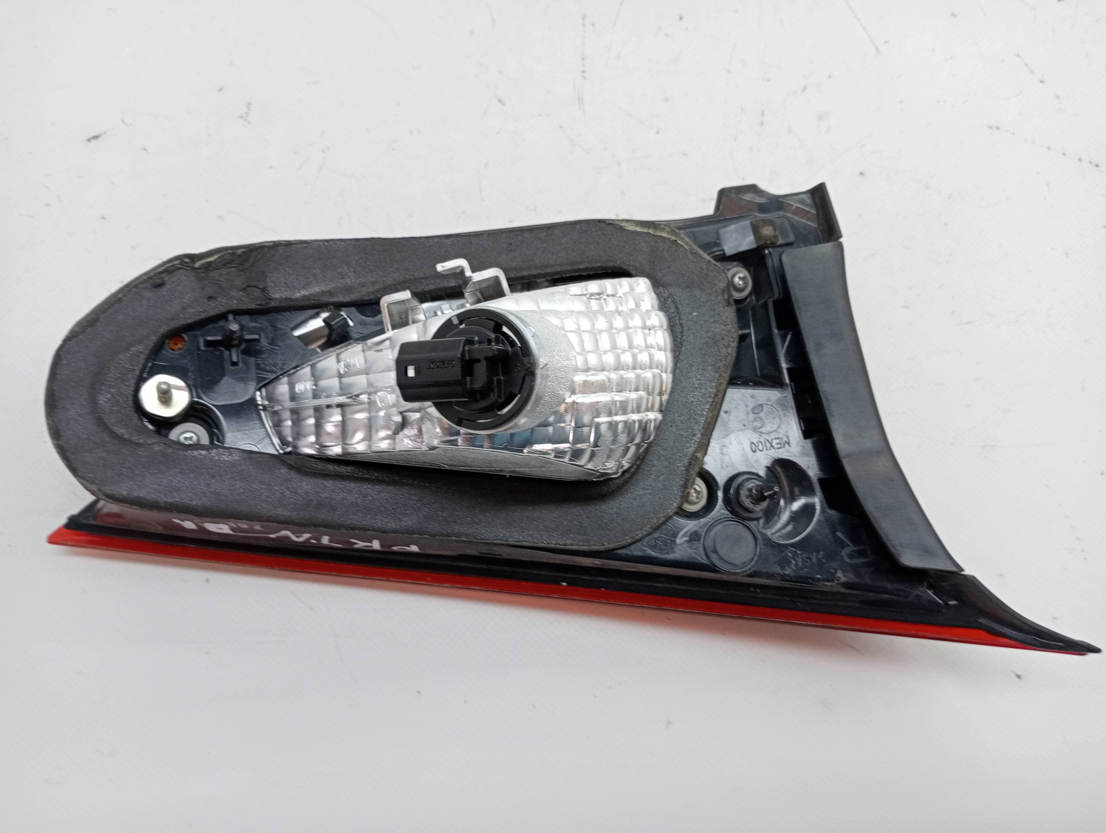 Piloto trasero derecho interior MAZDA 3 (BM, BN) 2