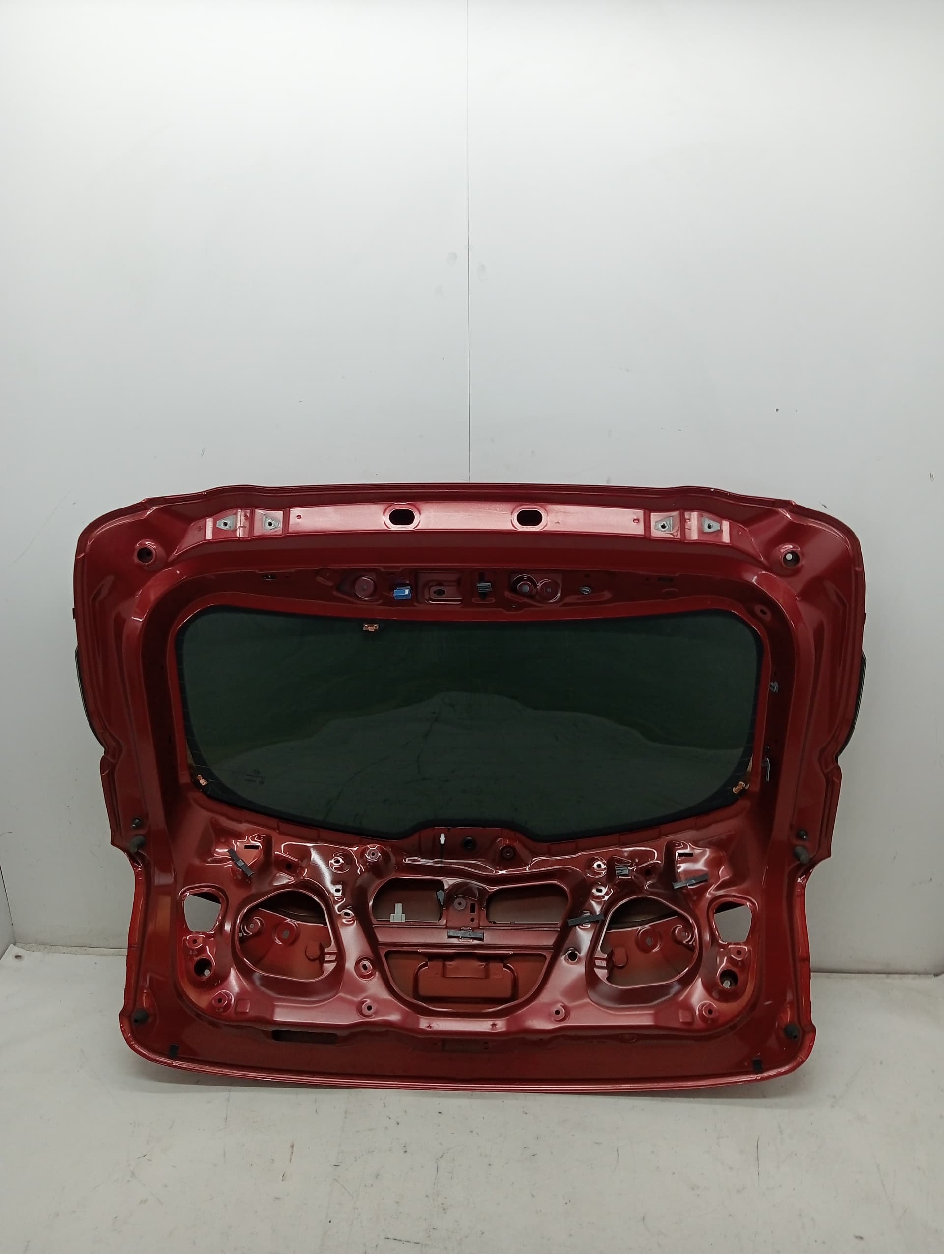 Porton trasero MAZDA 3 (BM, BN) 2