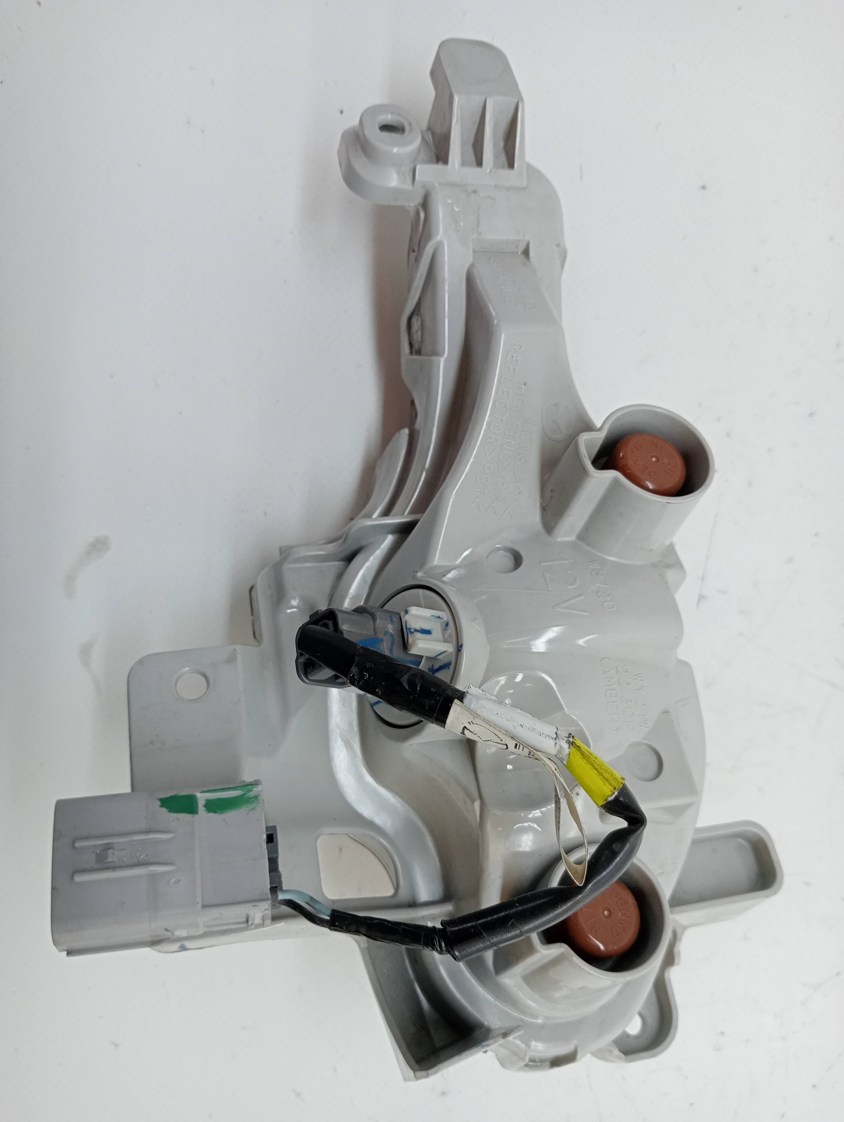 Recambio MAZDA 3 (BM, BN) ref. B63C51360A 2