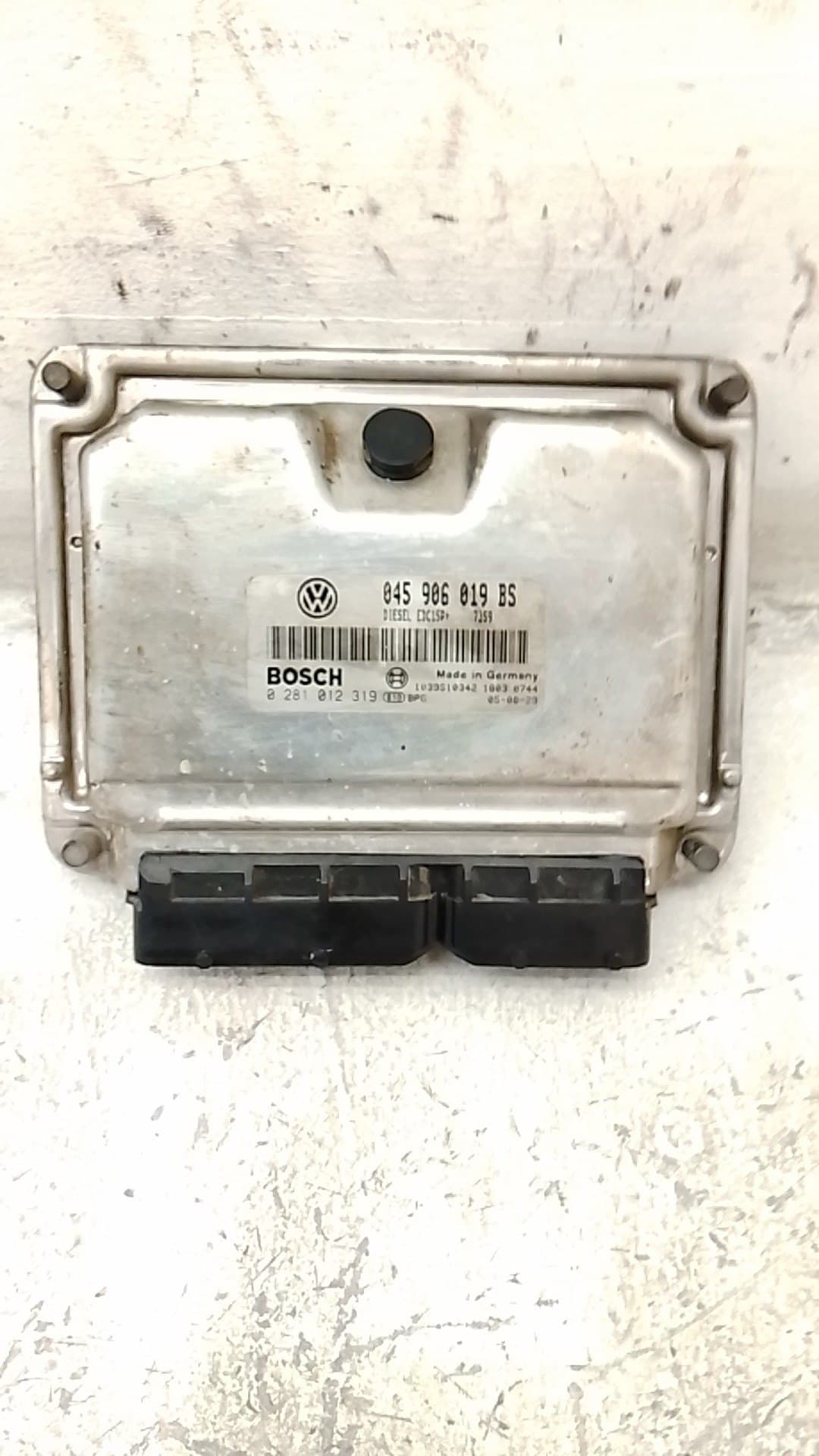 Centralita motor uce SEAT IBIZA (6L1)