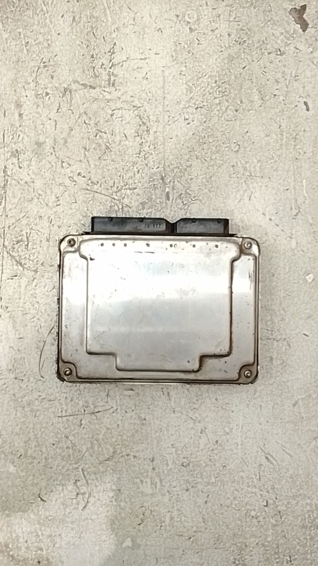 Centralita motor uce SEAT IBIZA (6L1) 3