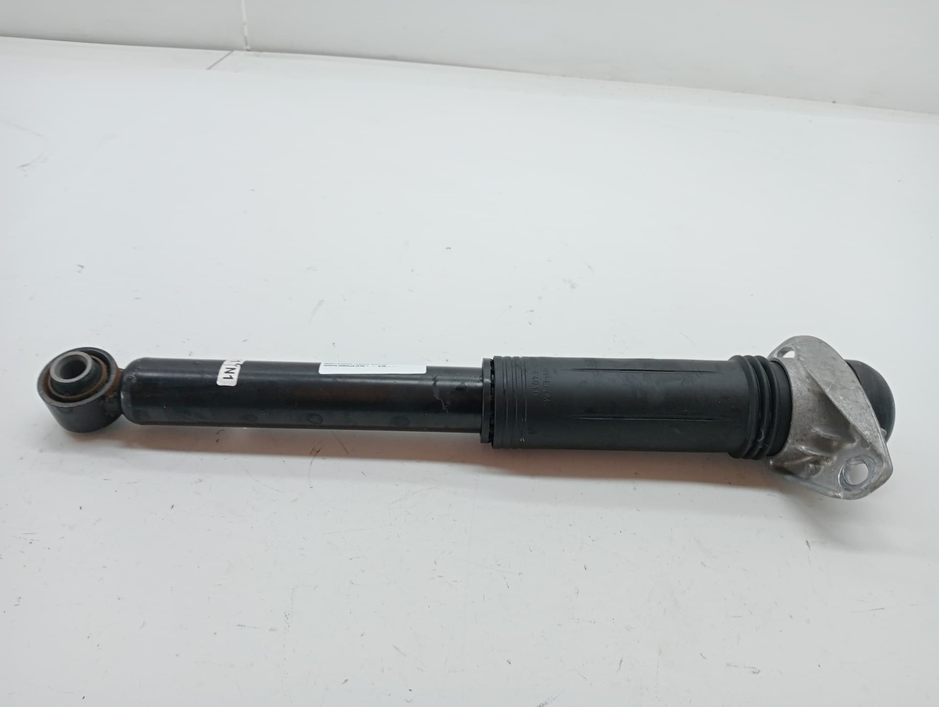 Amortiguador trasero derecho TOYOTA COROLLA (E15)