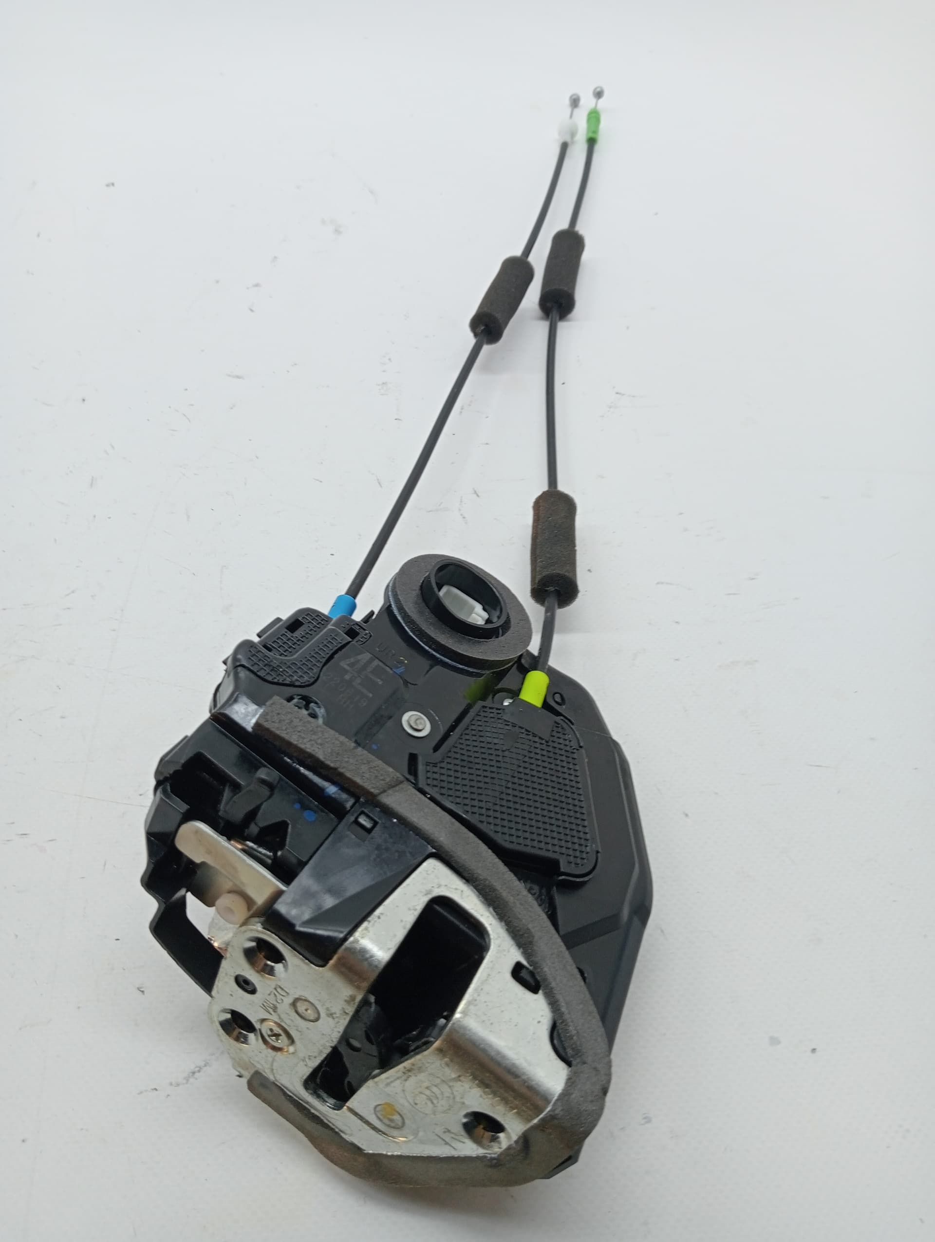 Cerradura puerta trasera derecha TOYOTA COROLLA (E15) 3