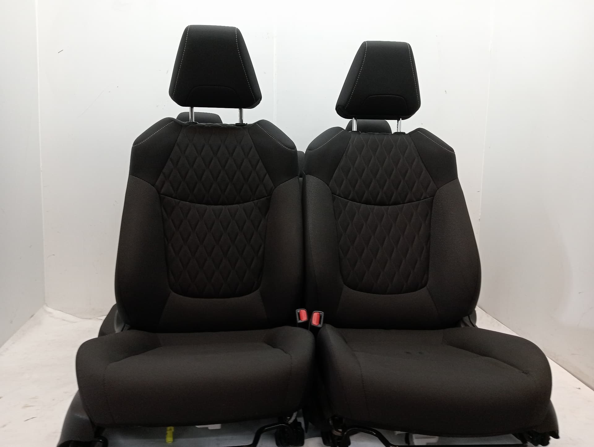 Juego asientos completo TOYOTA COROLLA (E15)