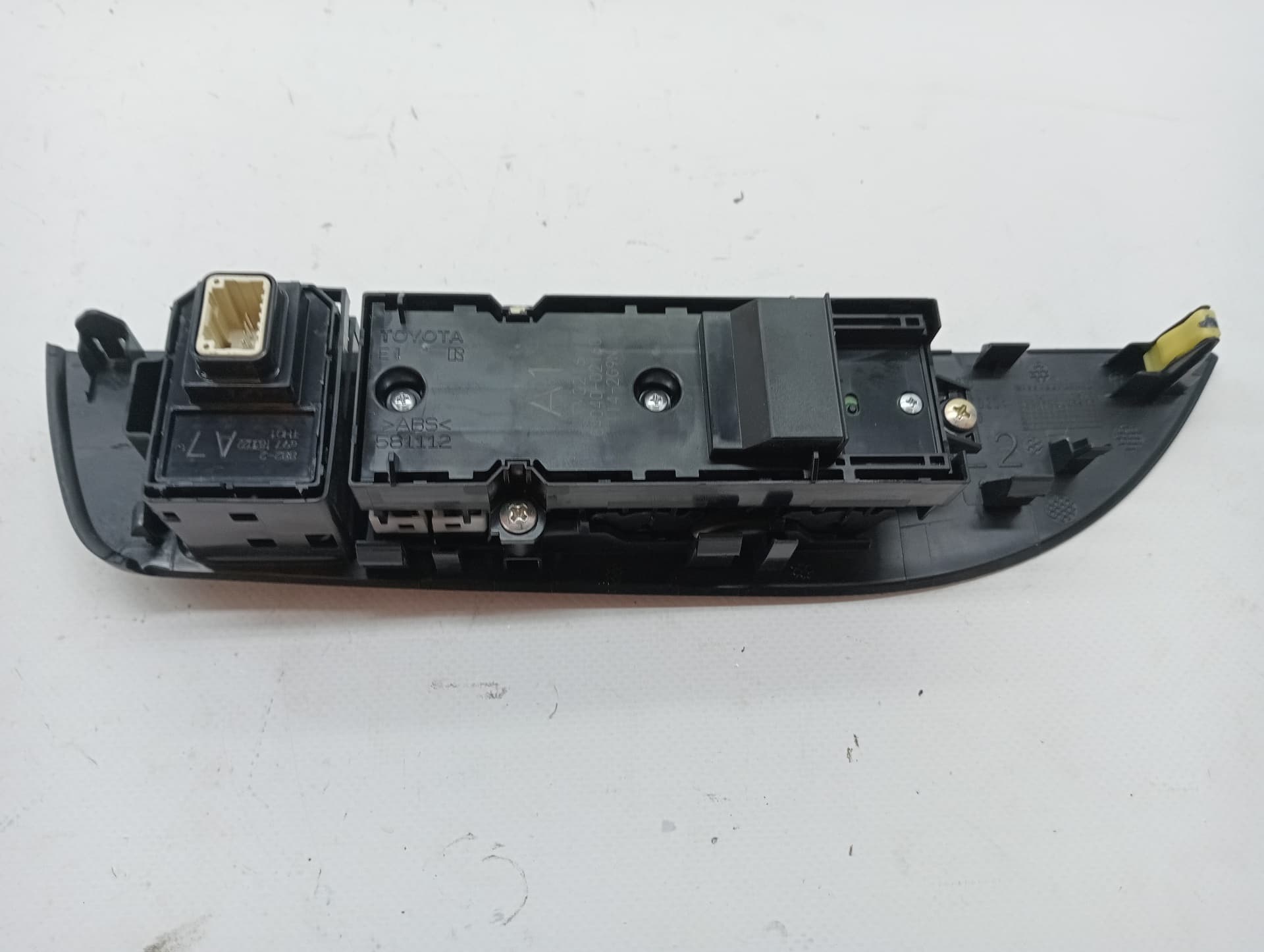 Mando elevalunas delantero izquierdo TOYOTA COROLLA (E15) 3