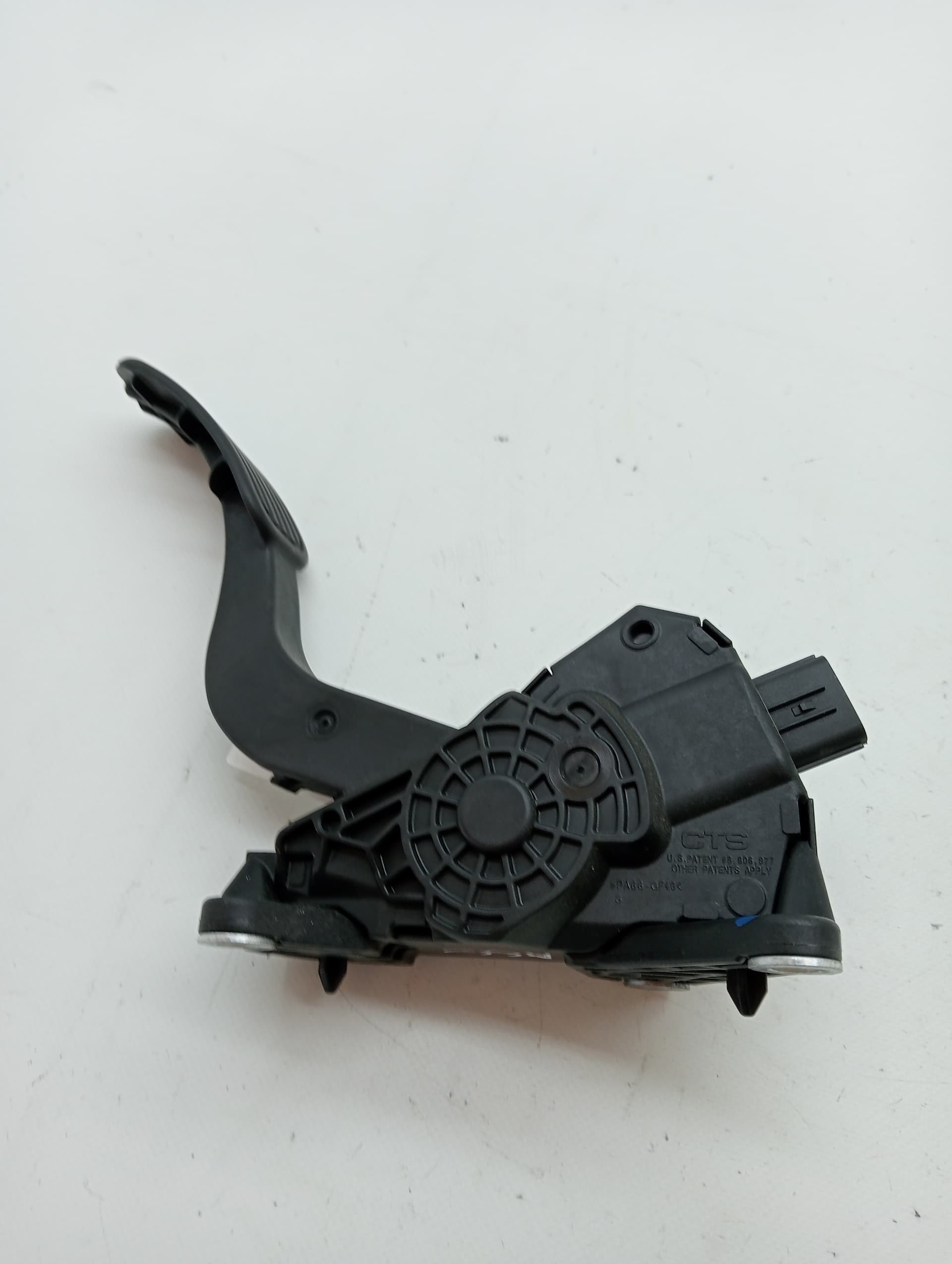 Pedal acelerador TOYOTA COROLLA (E15) 2