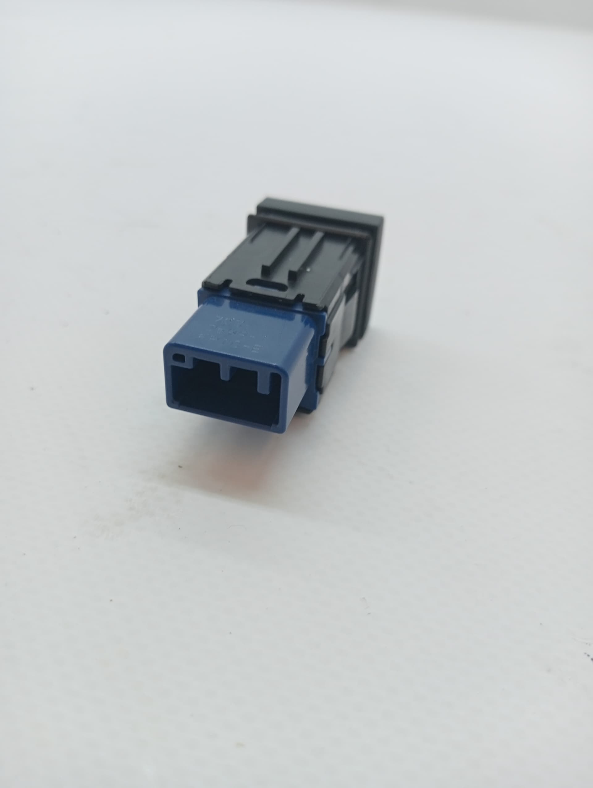 Mando multifuncion TOYOTA COROLLA (E15) 3