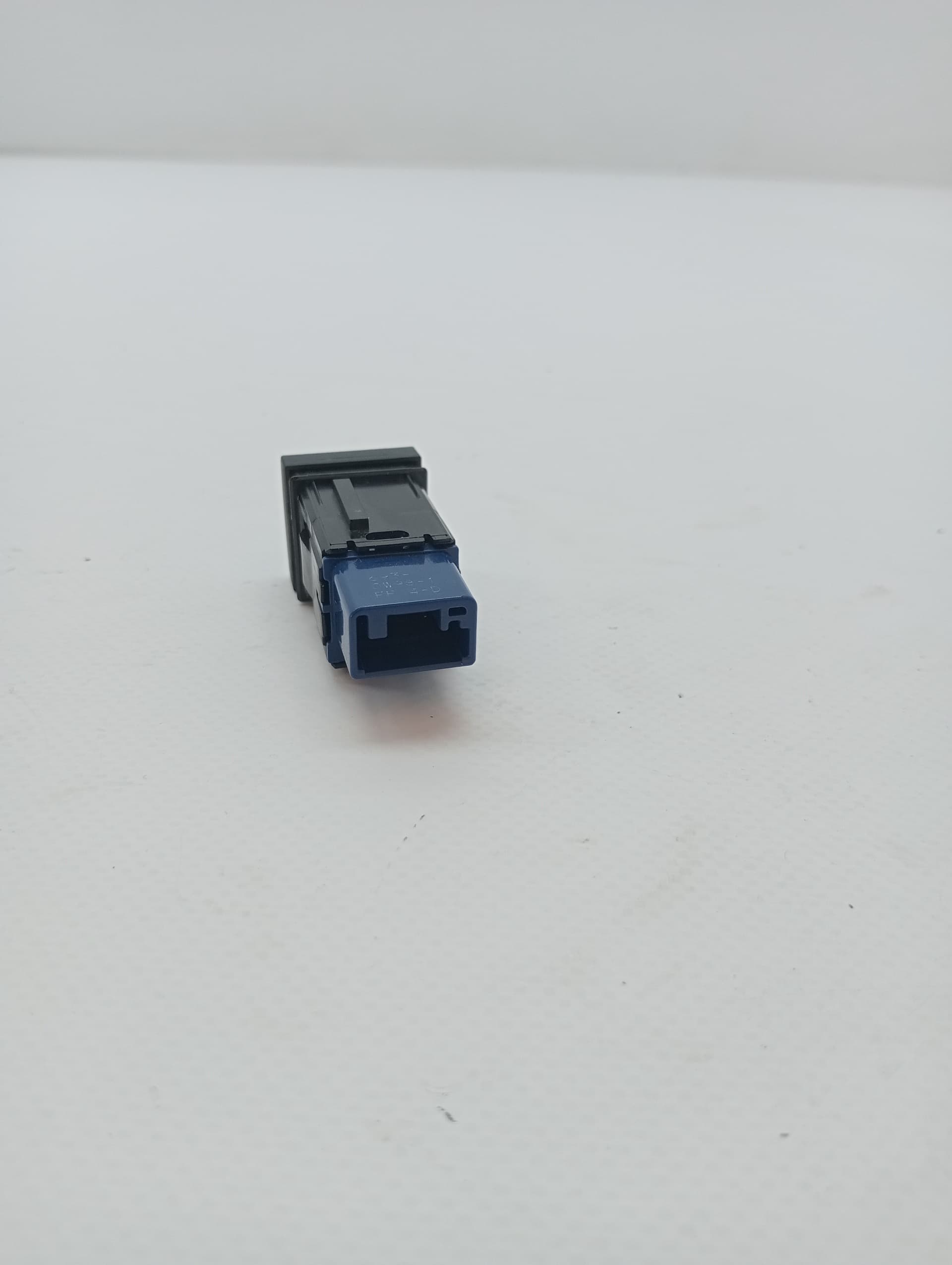 Mando multifuncion TOYOTA COROLLA (E15) 3