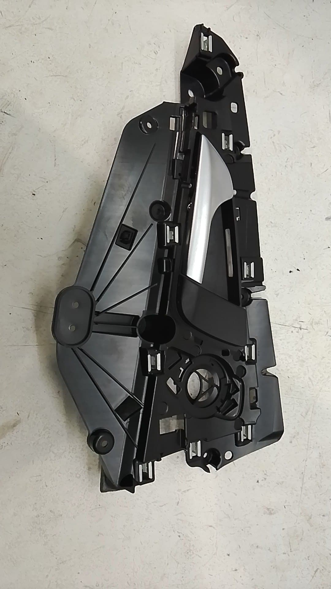 Maneta interior trasera izquierda AUDI A6 C7 (4G2, 4GC)