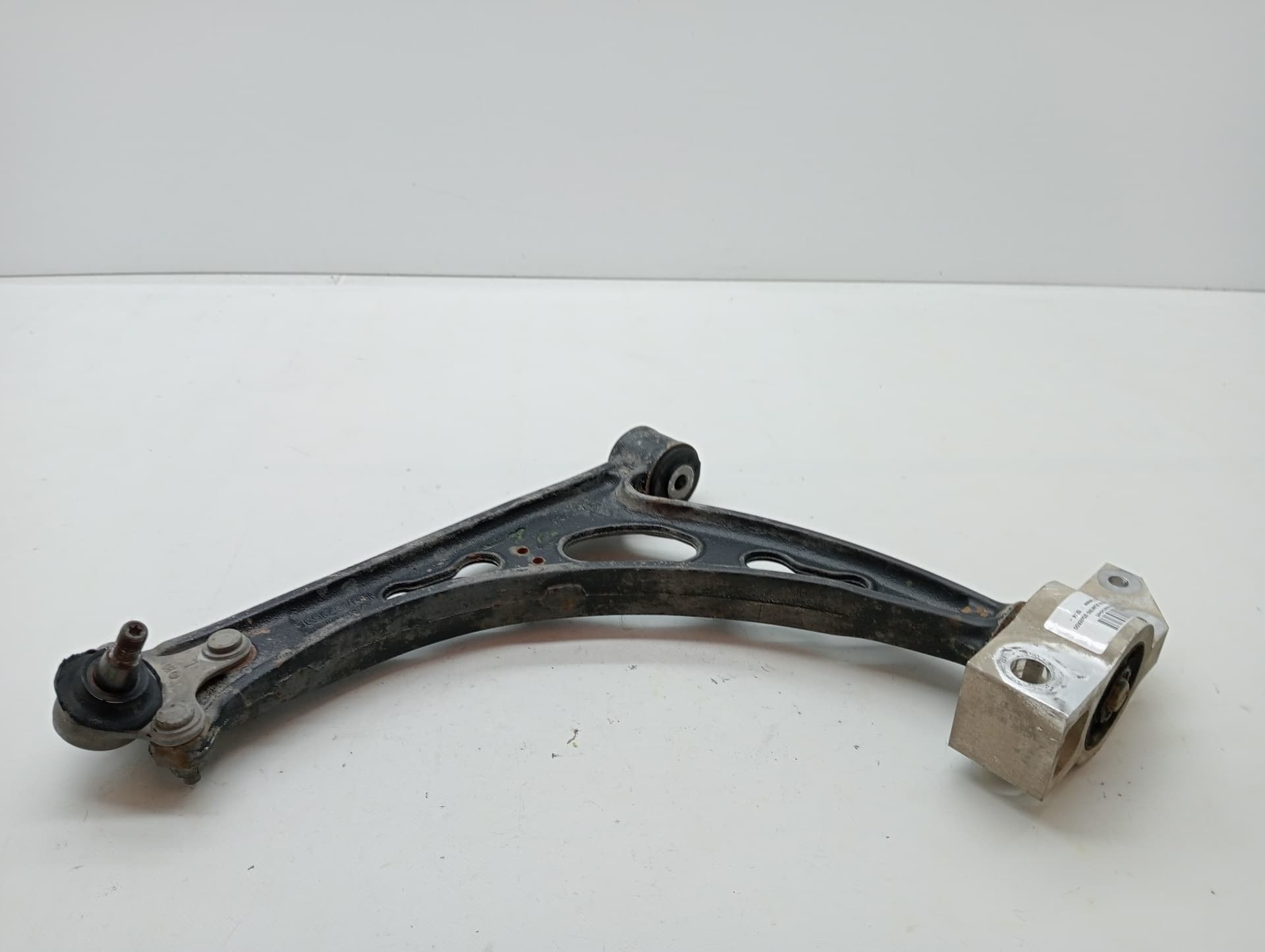 Brazo suspension inferior delantero izquierdo VOLKSWAGEN TOURAN (1T1)