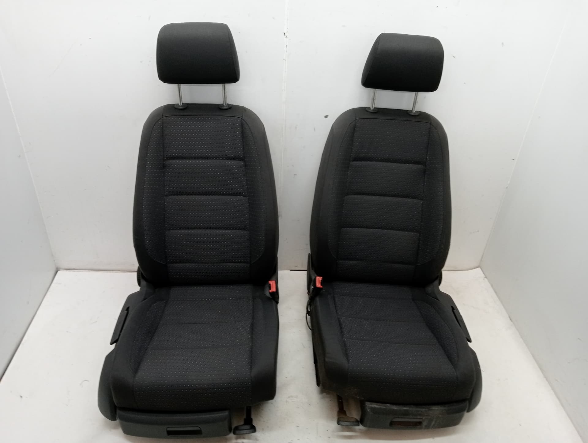 Juego asientos completo VOLKSWAGEN TOURAN (1T1) 5