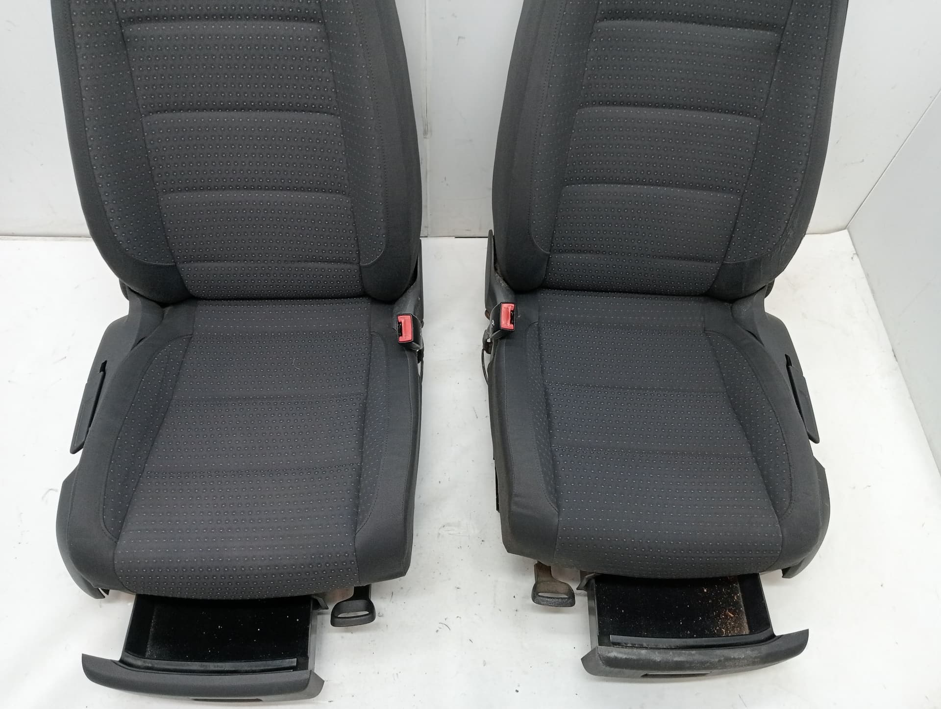 Juego asientos completo VOLKSWAGEN TOURAN (1T1) 4