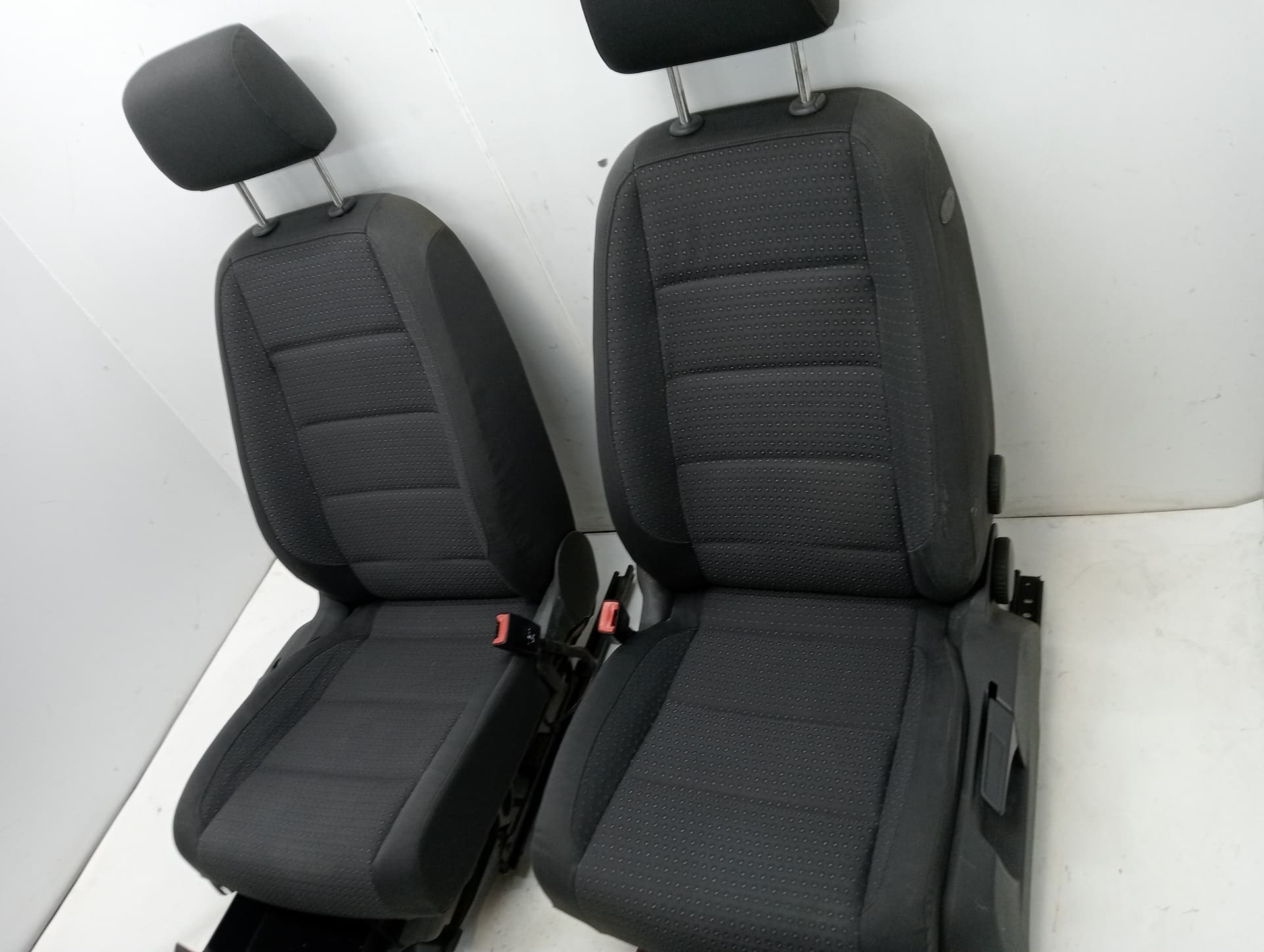 Juego asientos completo VOLKSWAGEN TOURAN (1T1) 3