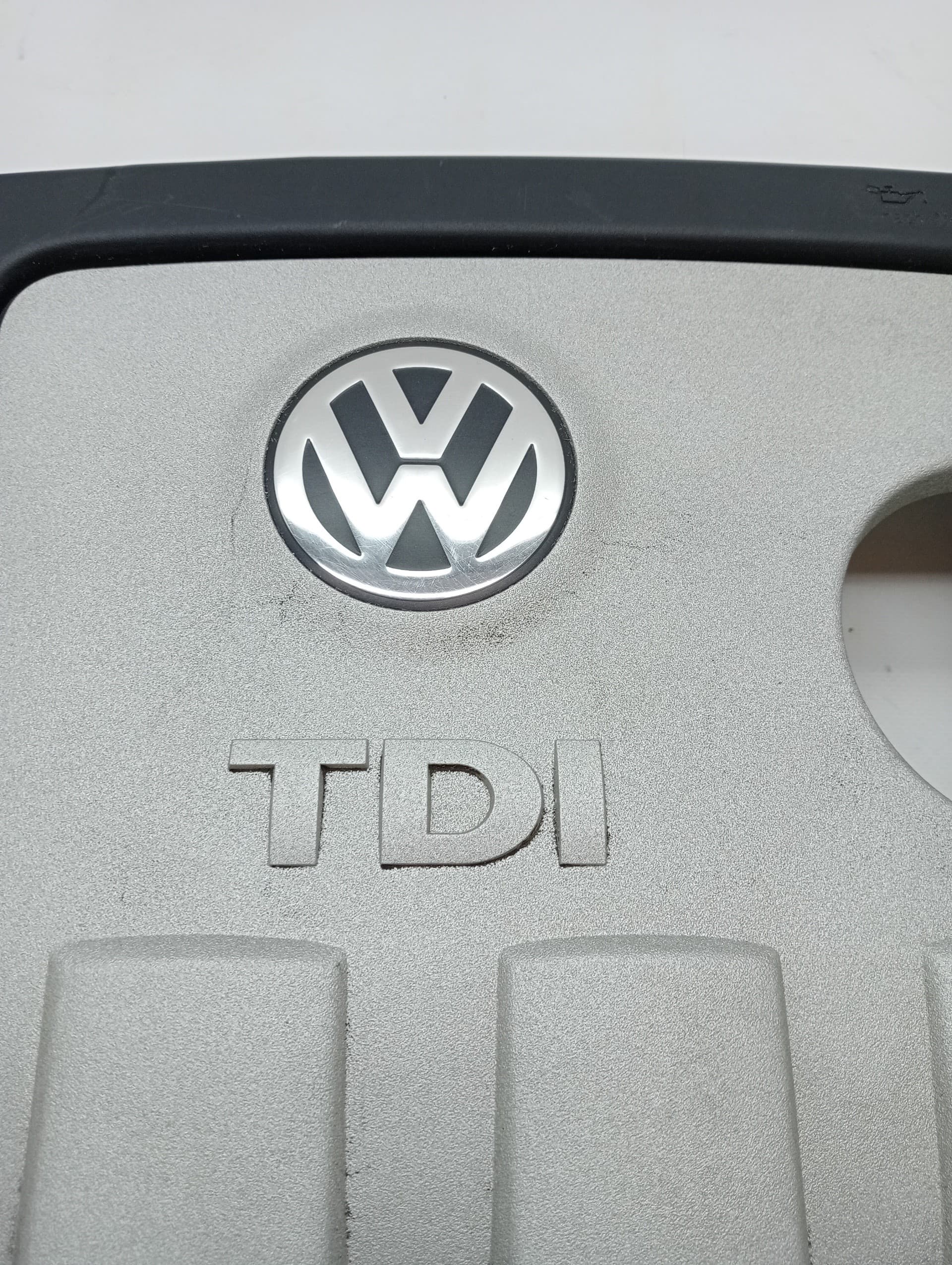 Tapa motor VOLKSWAGEN TOURAN (1T1) 3